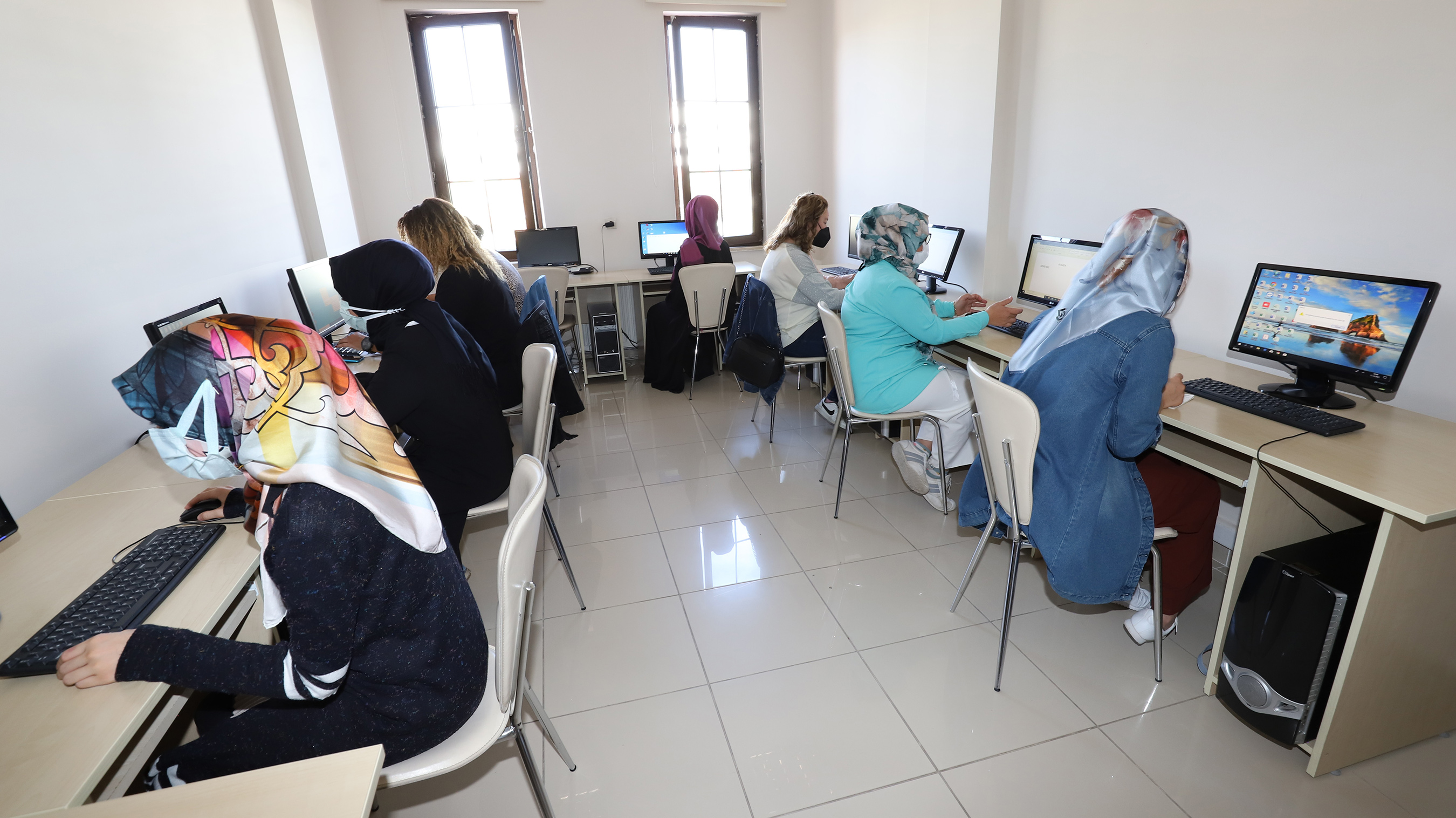 KOMEK'te Yeni Dönem Eğitimleri Başladı