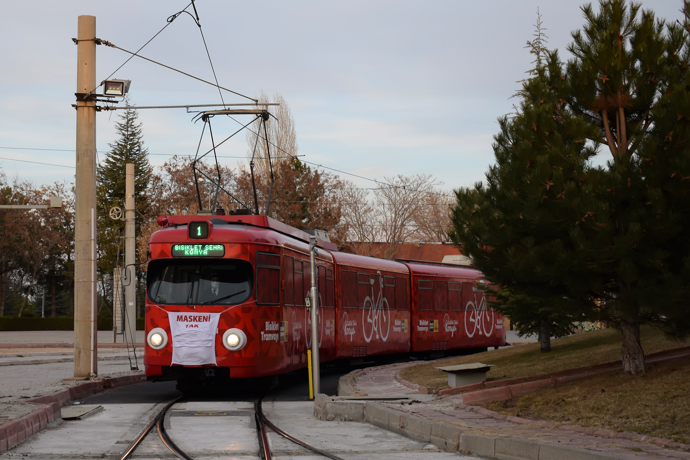 KOMEK'ten 'Konya'da Tramvay' Albümü
