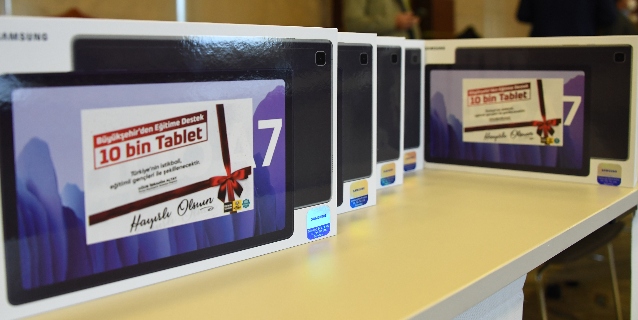 Konya Büyükşehir'den Eğitime 10 Bin Tablet Desteği 