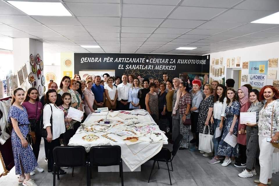 Kosova KOMEK Kursiyerlerinde Sertifika Heyecanı 