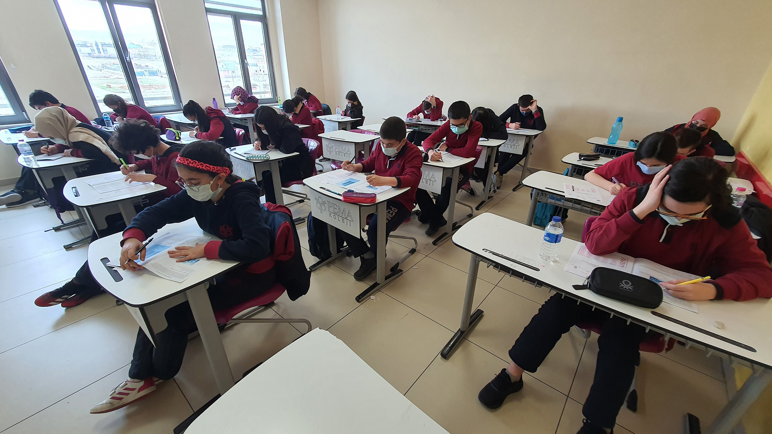 Büyükşehir 8. Sınıflara İzleme ve Değerlendirme Sınavı Yaptı