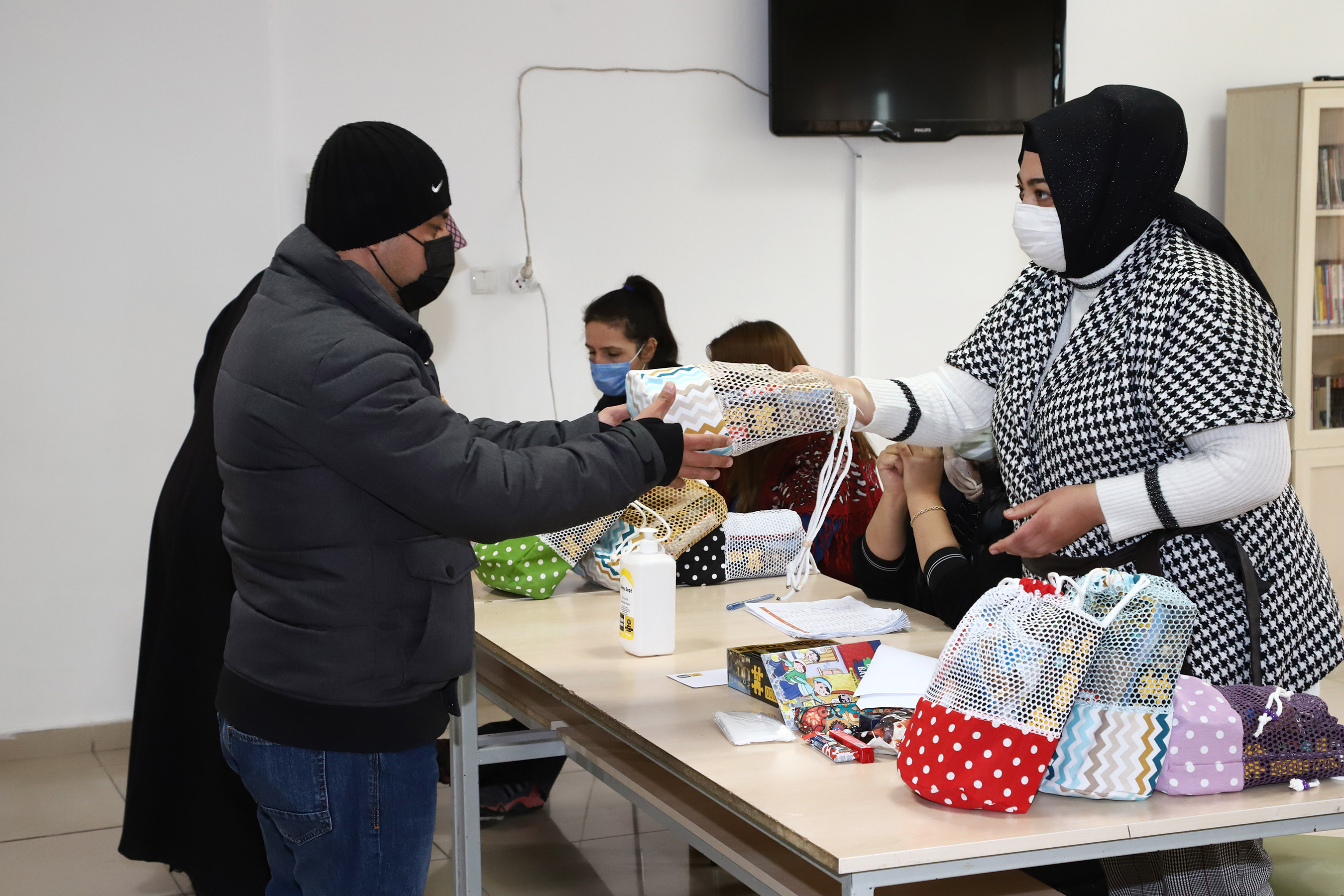 Çocuklar Büyükşehir'in Şivlilik Hediyesiyle Mutlu Oluyor