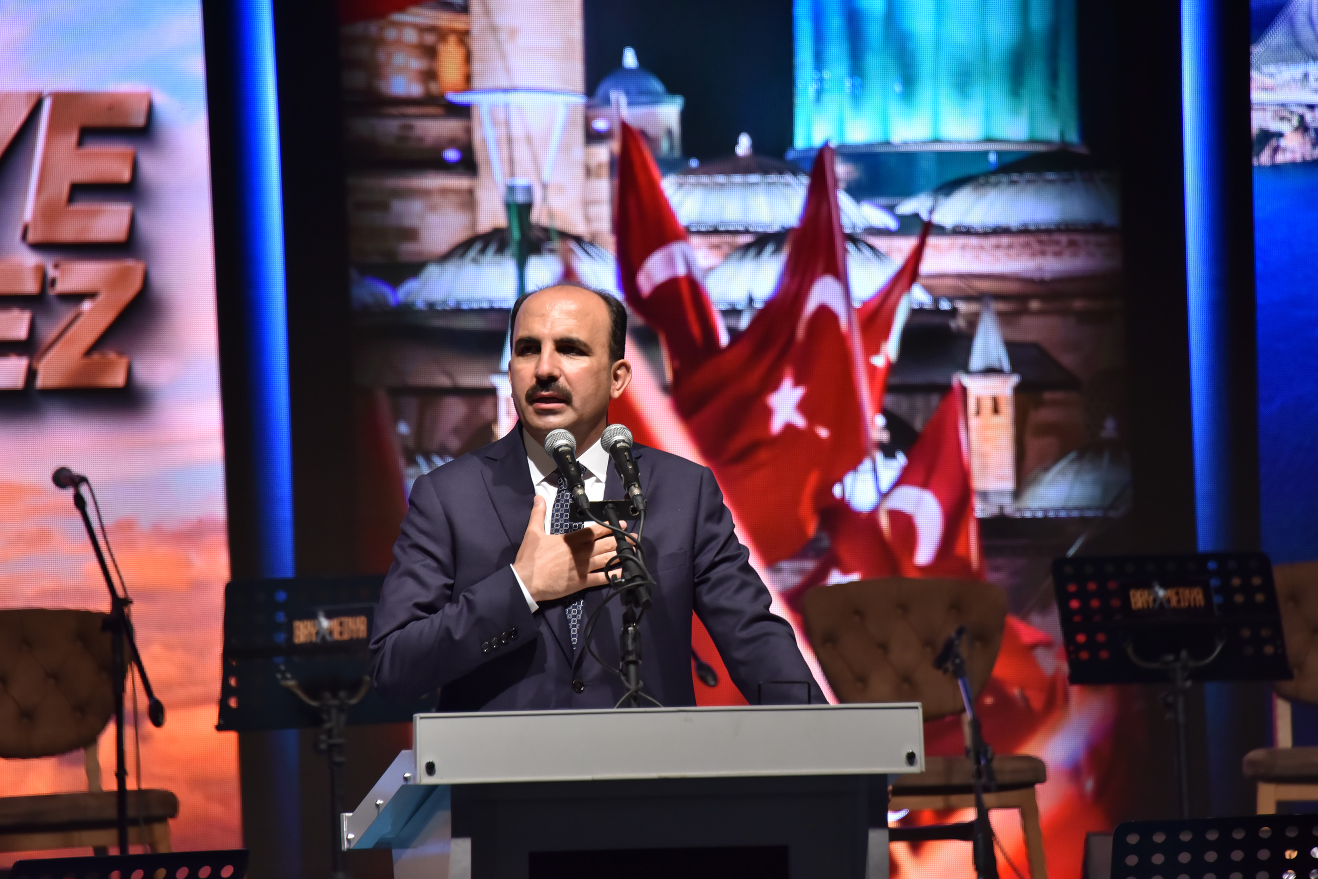 15 Temmuz'un 5.Yılında Binlerce Konyalı Mevlana Meydanı'nda Buluştu