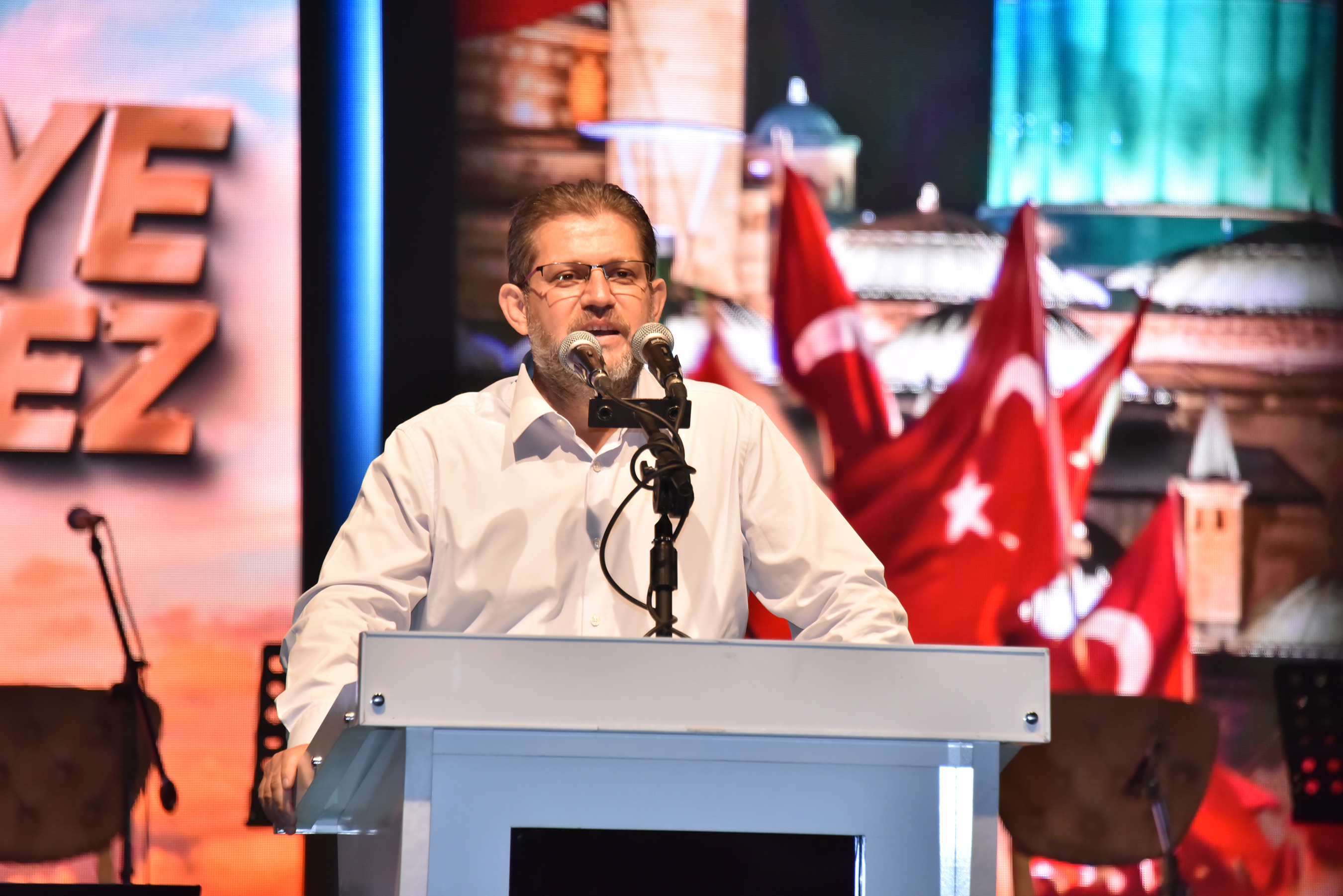 15 Temmuz'un 5.Yılında Binlerce Konyalı Mevlana Meydanı'nda Buluştu