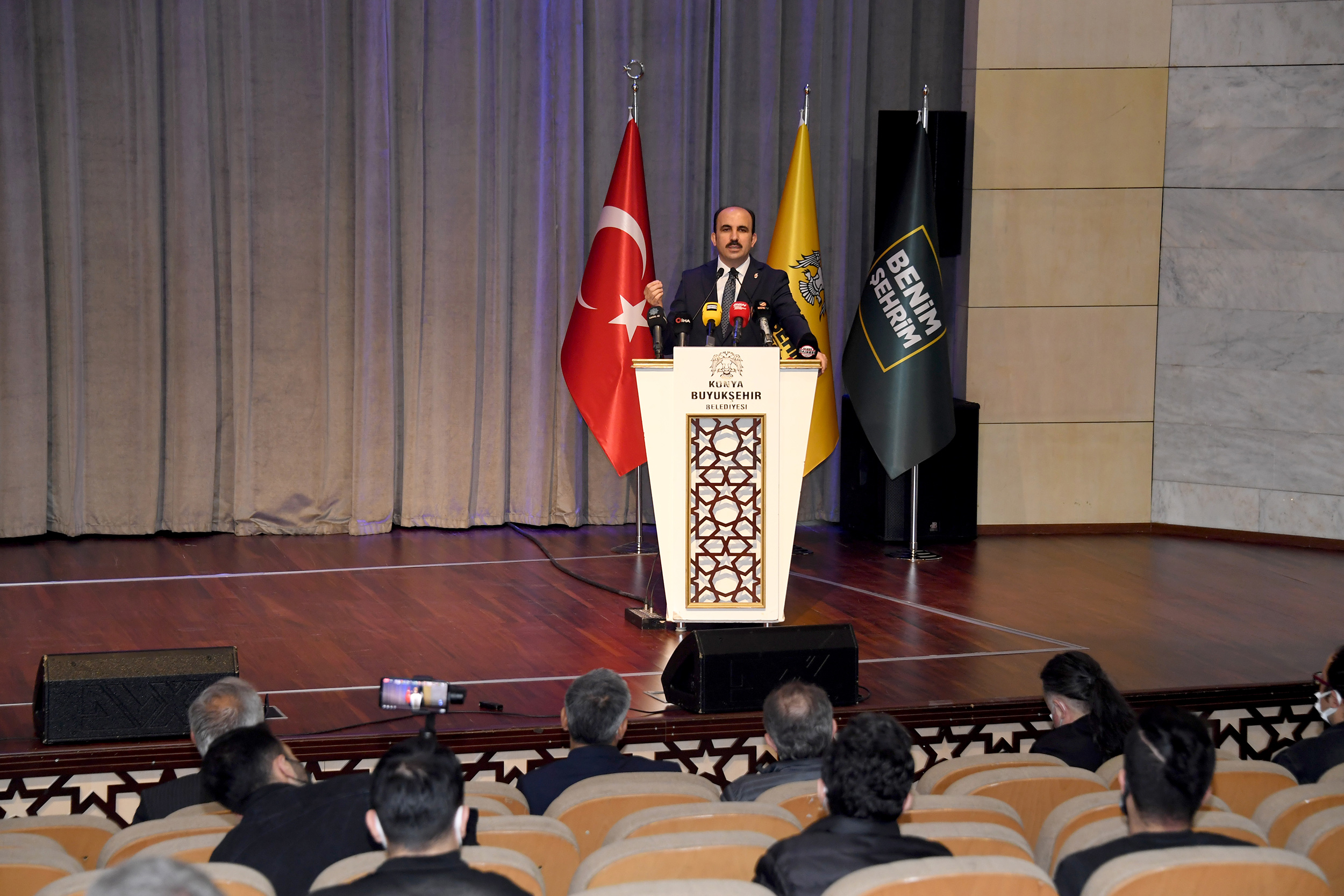 Konya'mızı Yıpratmaya Çalışanlara Cevabımızı Birlik ve Beraberlikle Hizmet Ederek Vereceğiz