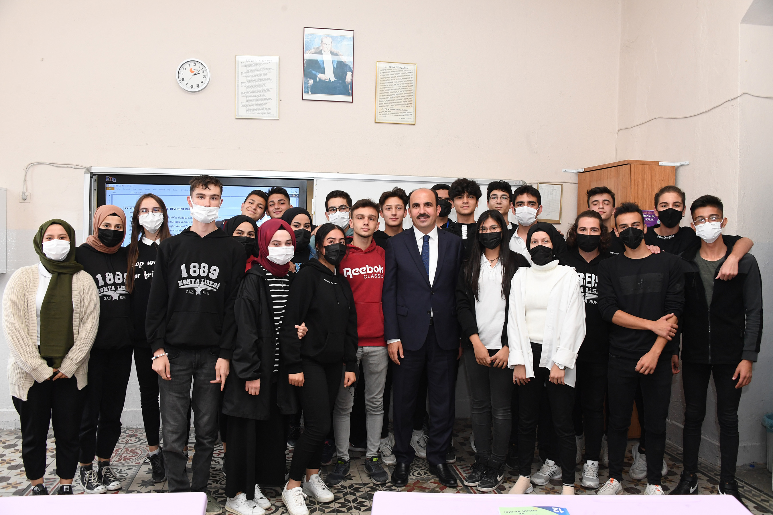 Başkan Altay Mezun Olduğu Konya Lisesi'ni Ziyaret Etti