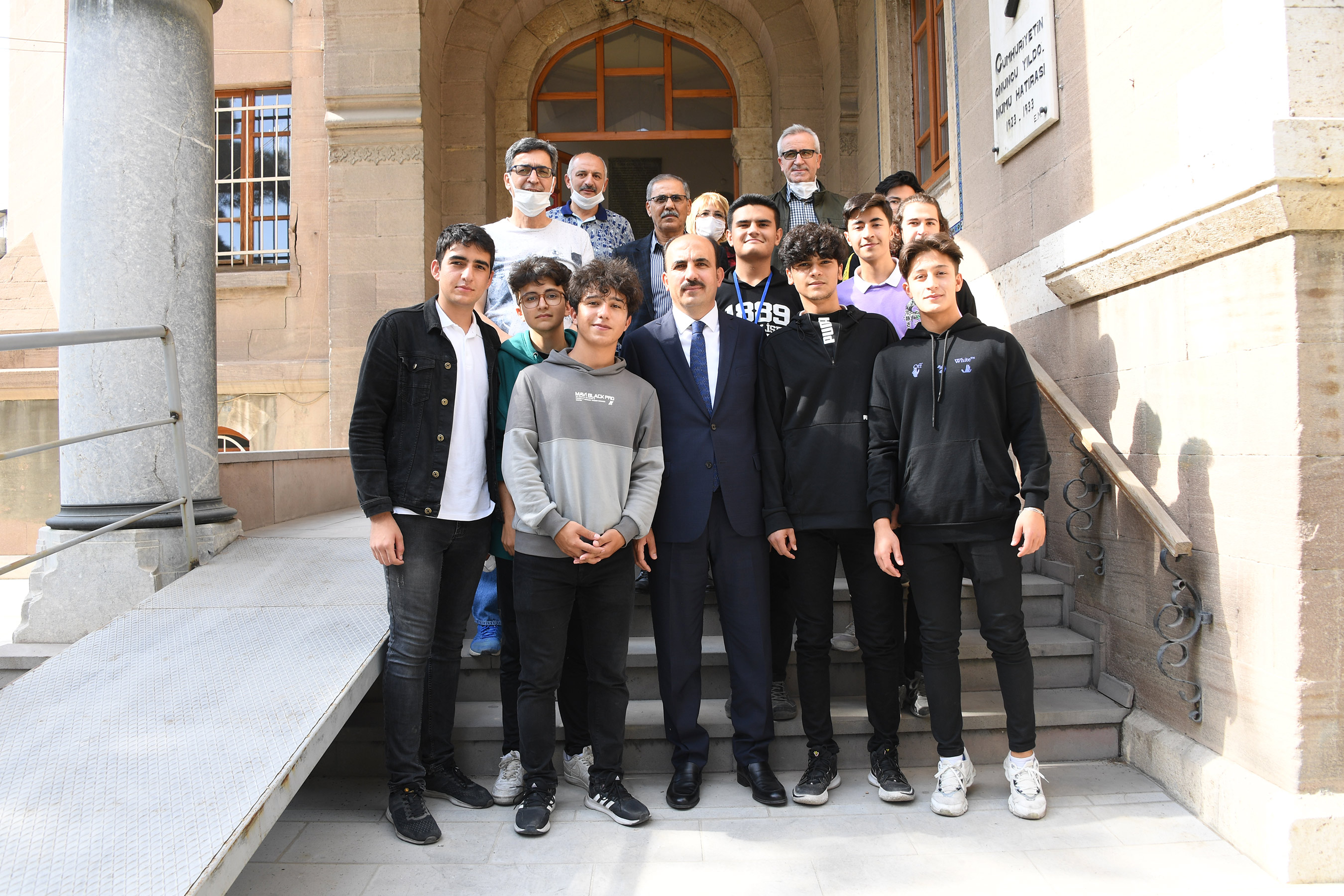 Başkan Altay Mezun Olduğu Konya Lisesi'ni Ziyaret Etti