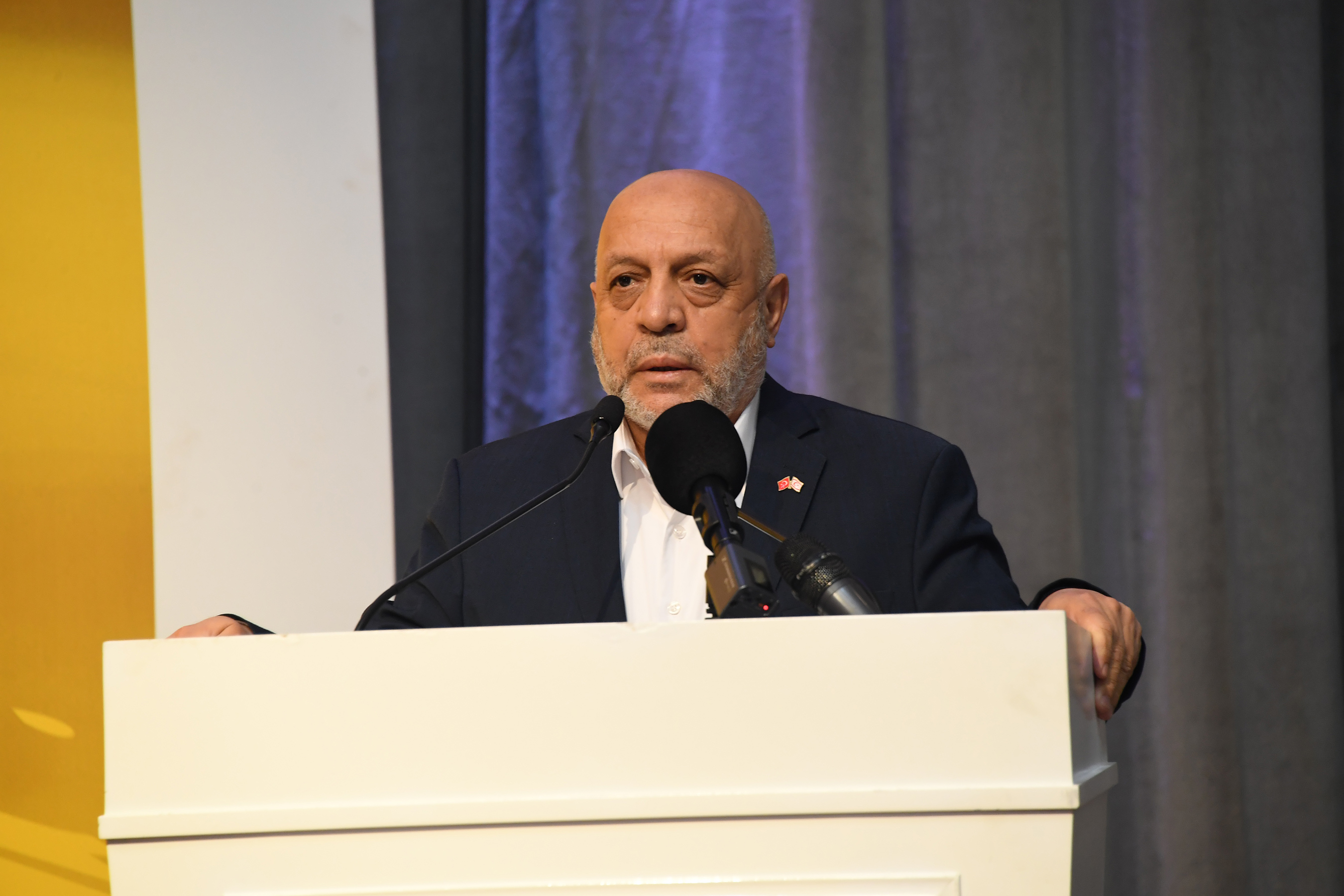 Belediye İşçilerinin Sözleşme Sevinci