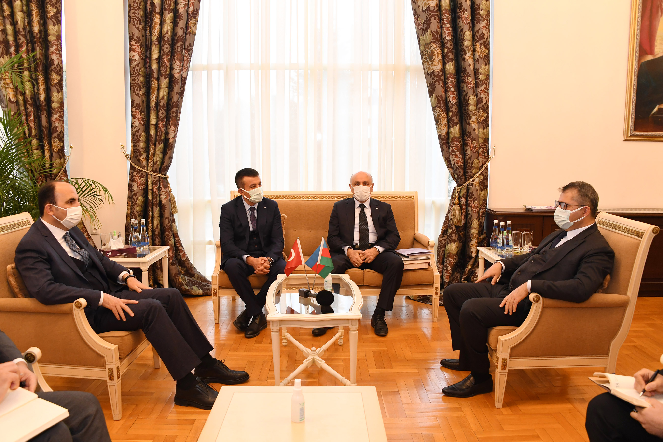 TDBB Başkanı Altay Azerbaycan Büyükelçisi'ni Ziyaret Etti 