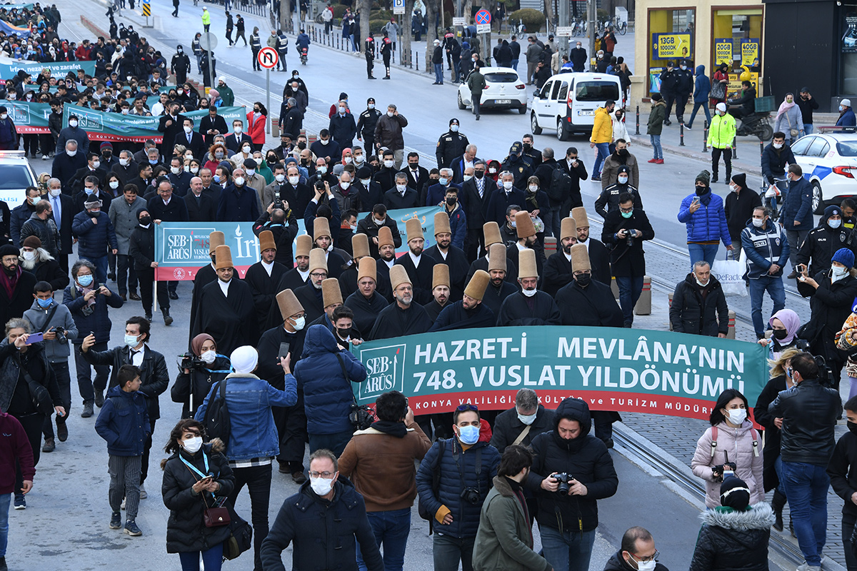Başkan Altay: 'Mevlana'nın Güneşi Doğuyu ve Batıyı Yüzyıllardır Aydınlatıyor'