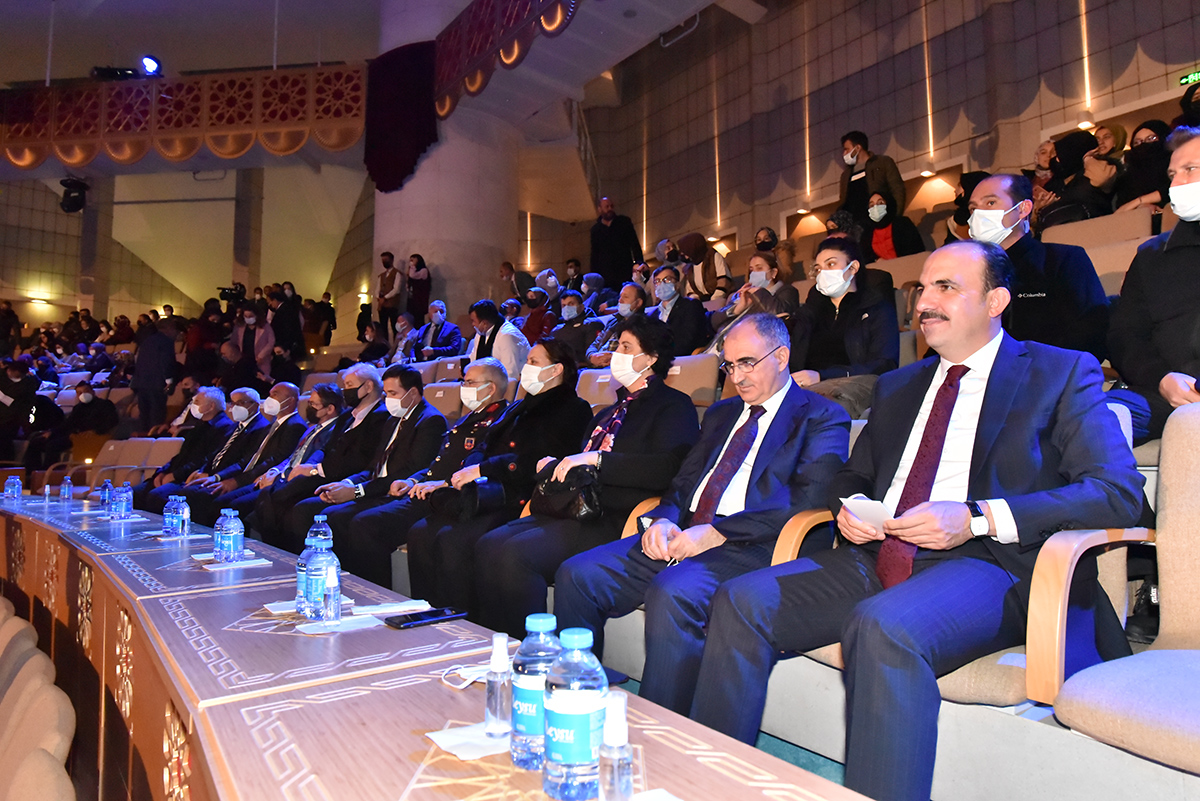 Başkan Altay: 'Mevlana'nın Güneşi Doğuyu ve Batıyı Yüzyıllardır Aydınlatıyor'