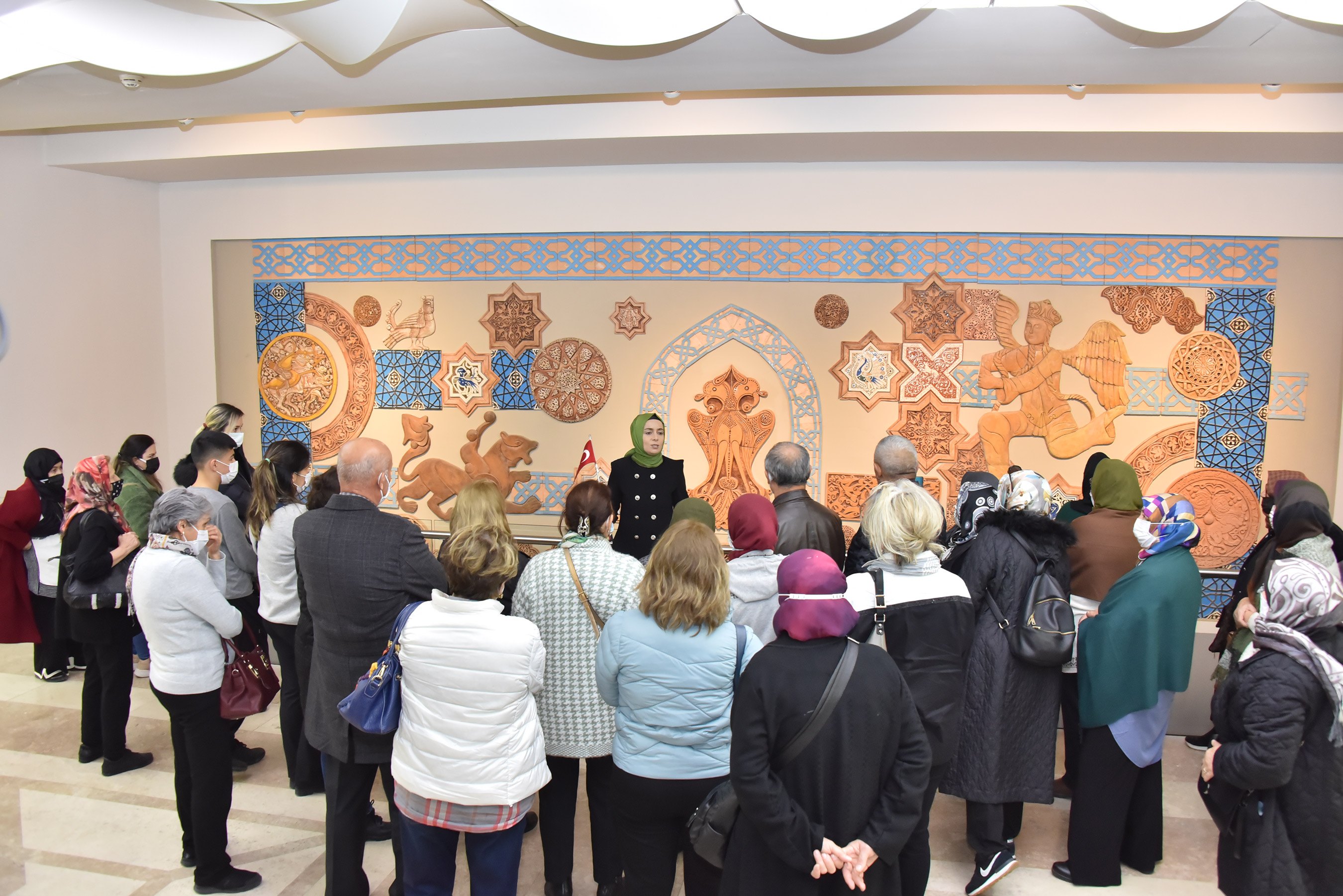 Konya Panorama Müzesi Mevlana Dostlarıyla Dolup Taşıyor