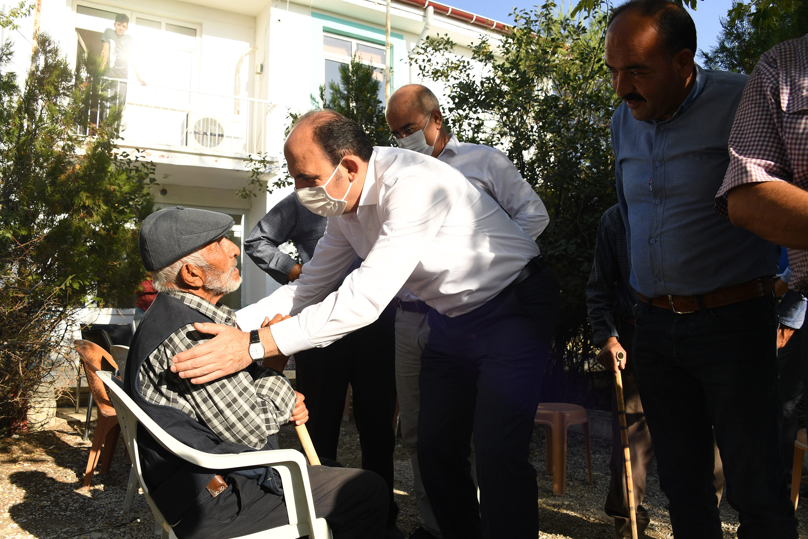 Başkan Altay Karapınar ve Emirgazi'nin Mahallelerinde Vatandaşlarla Buluştu