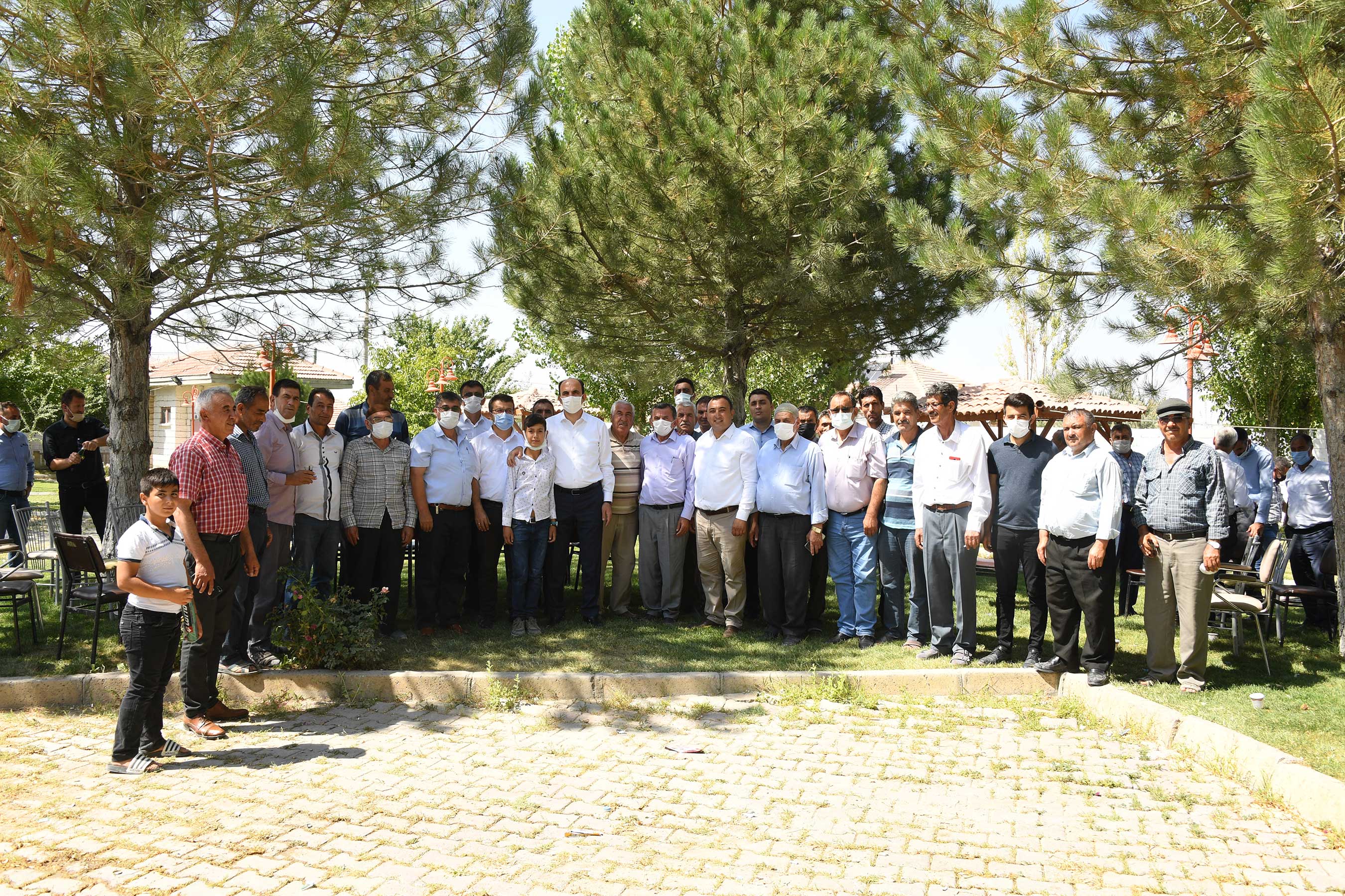 Başkan Altay Karapınar ve Emirgazi'nin Mahallelerinde Vatandaşlarla Buluştu