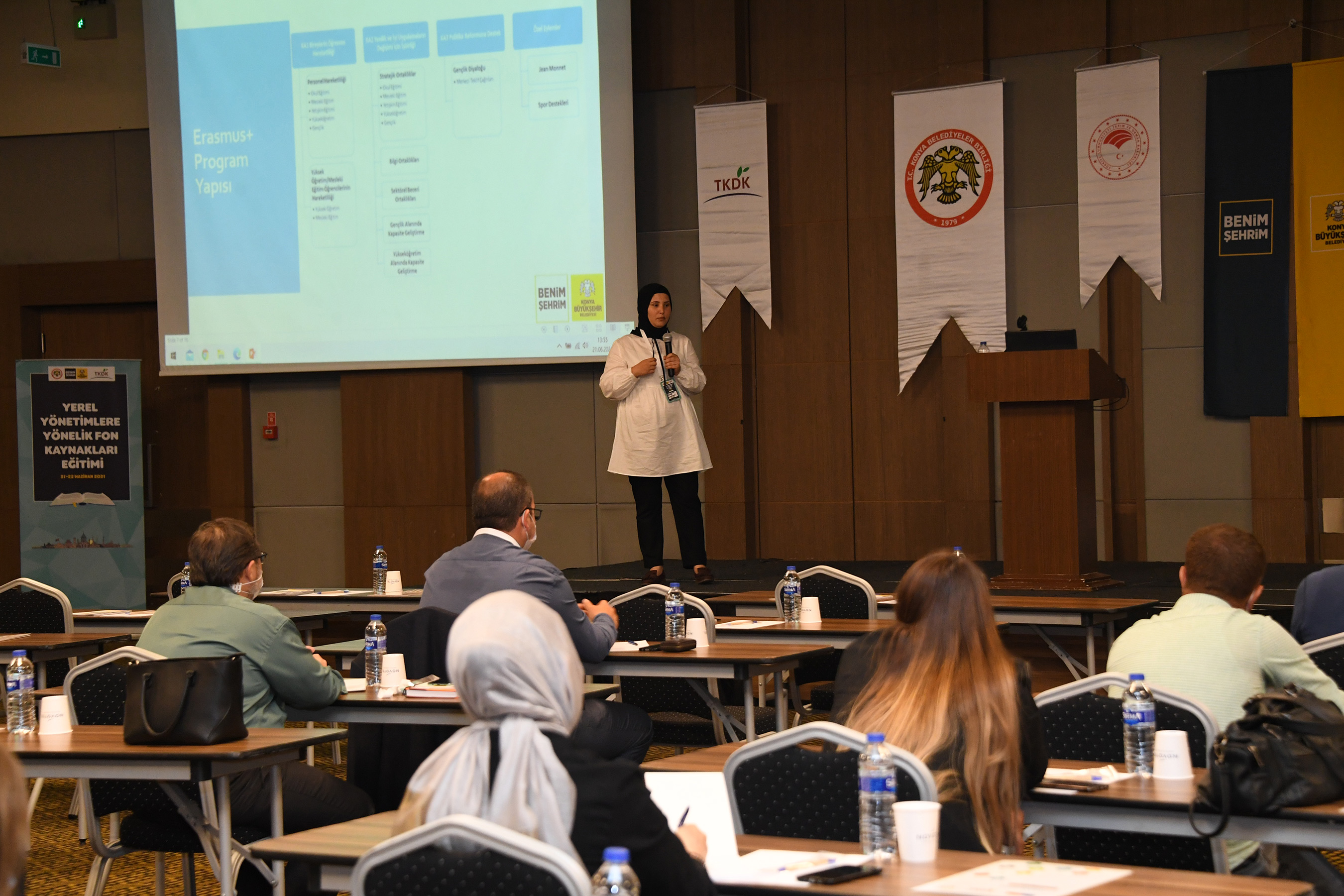 Konya Büyükşehir'den İlçe Belediyelerine Fon Kaynağı Eğitimi