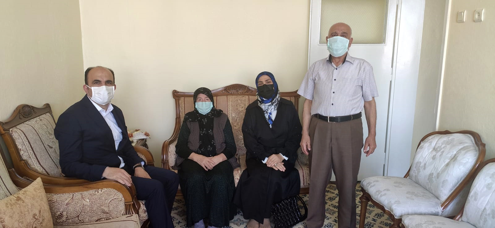 Başkan Altay Şehit ve Gazi Ailelerini Ziyaret Etti