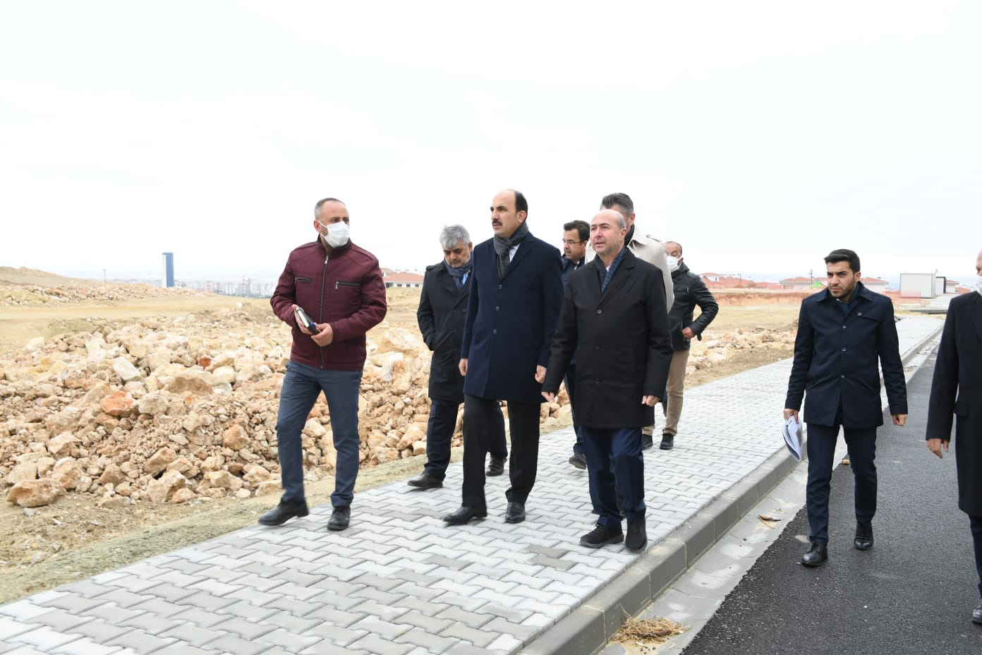 Başkan Altay ve Başkan Pekyatırmacı Ardıçlı TOKİ'de İncelemelerde Bulundu