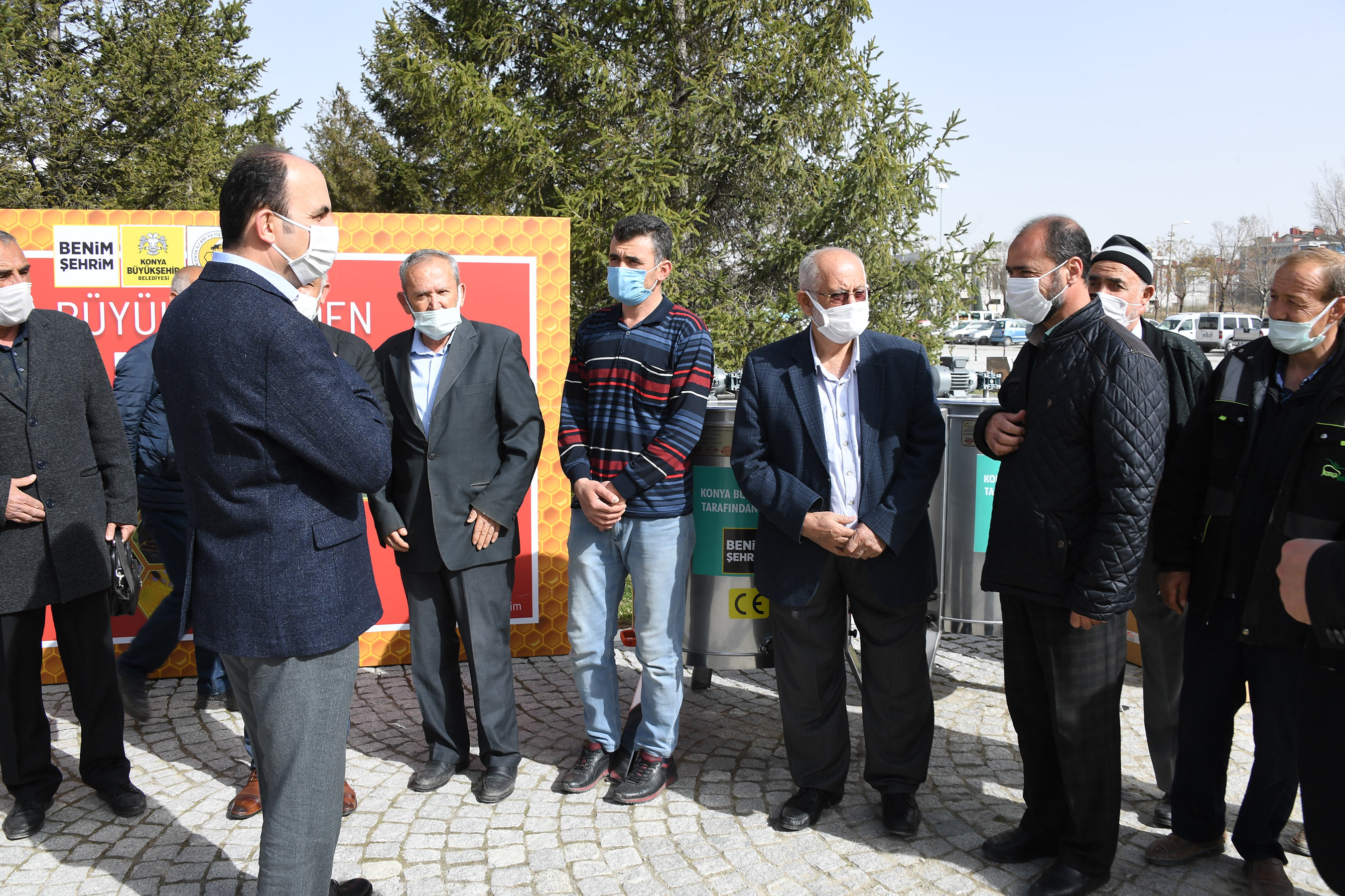 Büyükşehir'den Bal Üreticilerine 2 Milyon Liralık Ekipman Desteği 