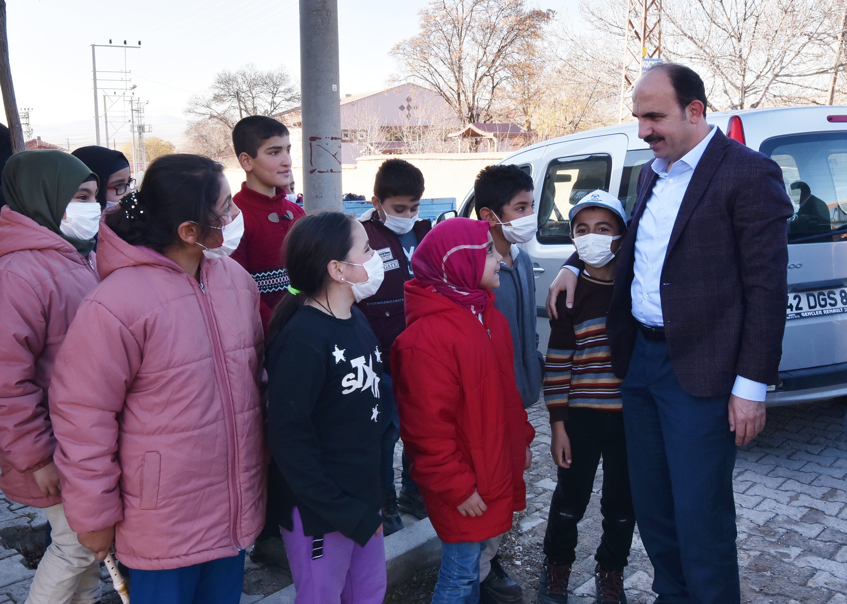 Başkan Altay Çeltik ve Yunak'ın Mahallelerinde Vatandaşlarla Buluştu 
