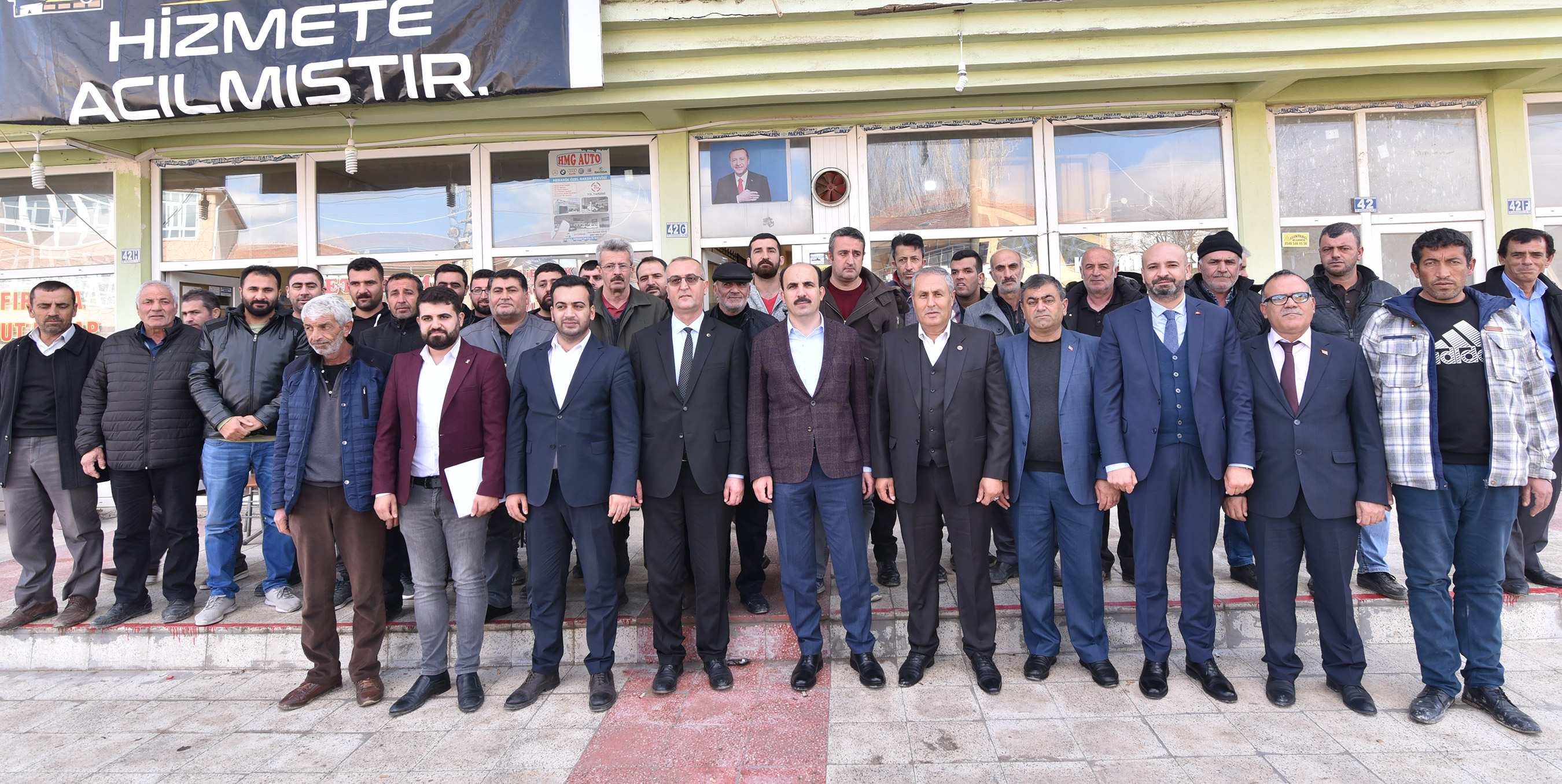 Başkan Altay Çeltik ve Yunak'ın Mahallelerinde Vatandaşlarla Buluştu 
