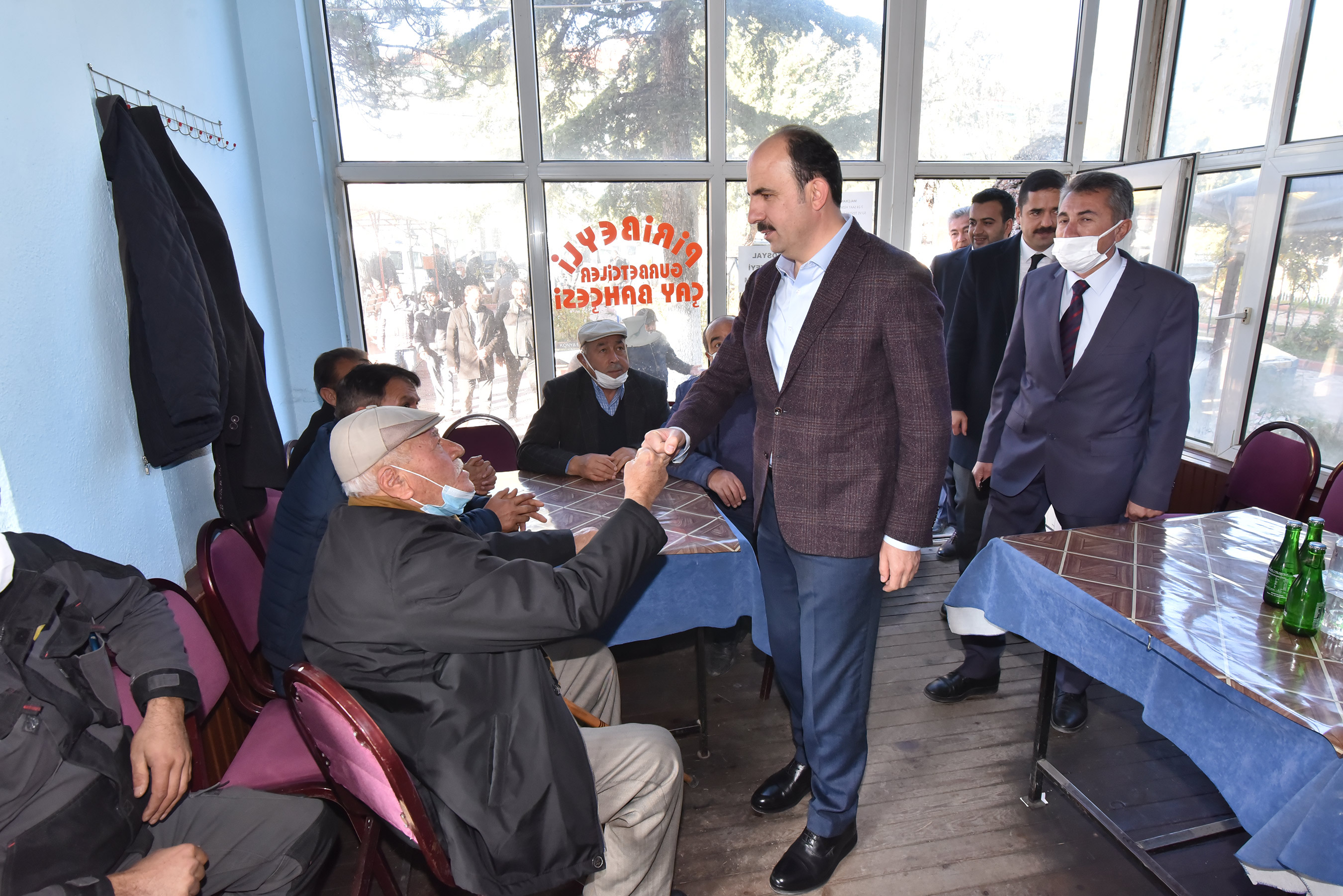 Başkan Altay Çeltik ve Yunak'ın Mahallelerinde Vatandaşlarla Buluştu 