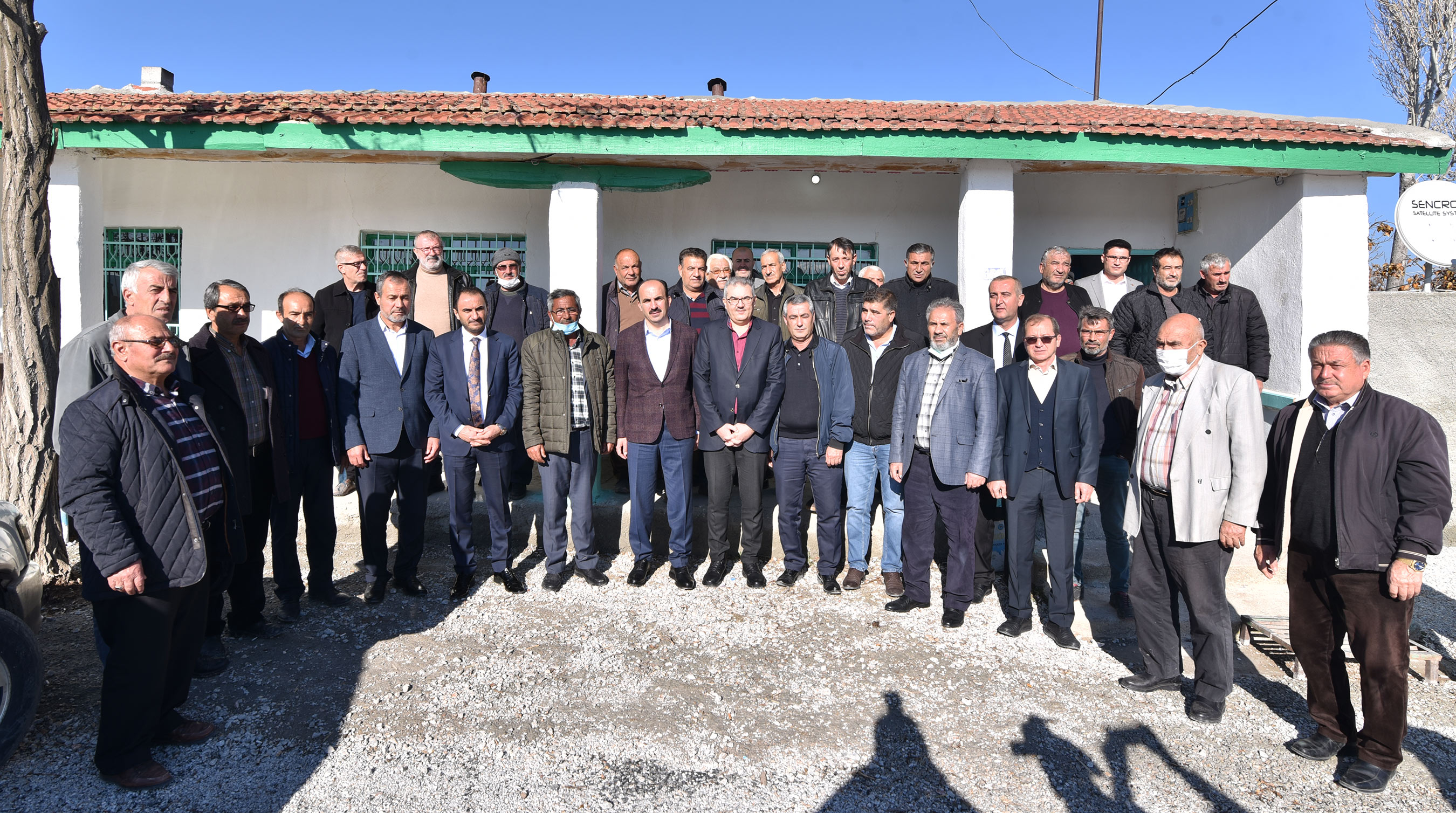 Başkan Altay Çeltik ve Yunak'ın Mahallelerinde Vatandaşlarla Buluştu 