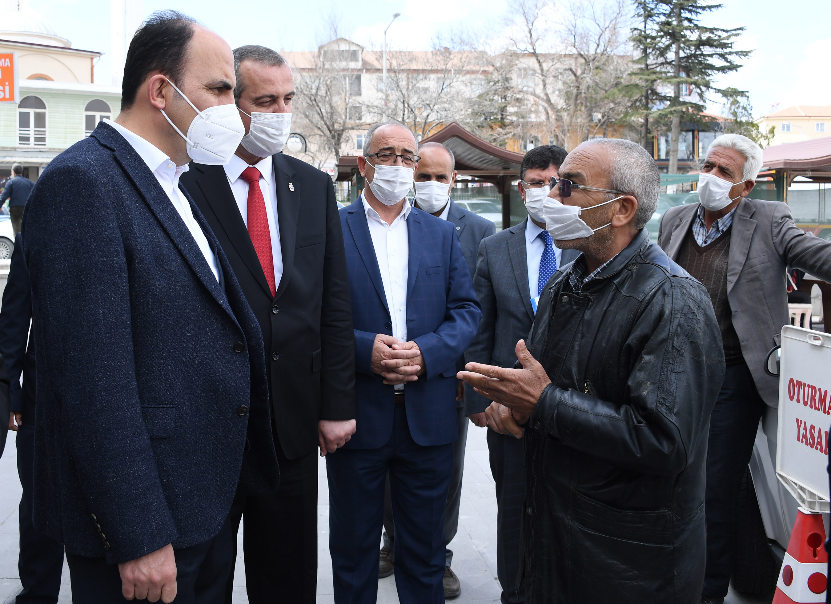 'İlçelerimiz İçin Önemli Projeleri Hayata Geçiriyoruz'