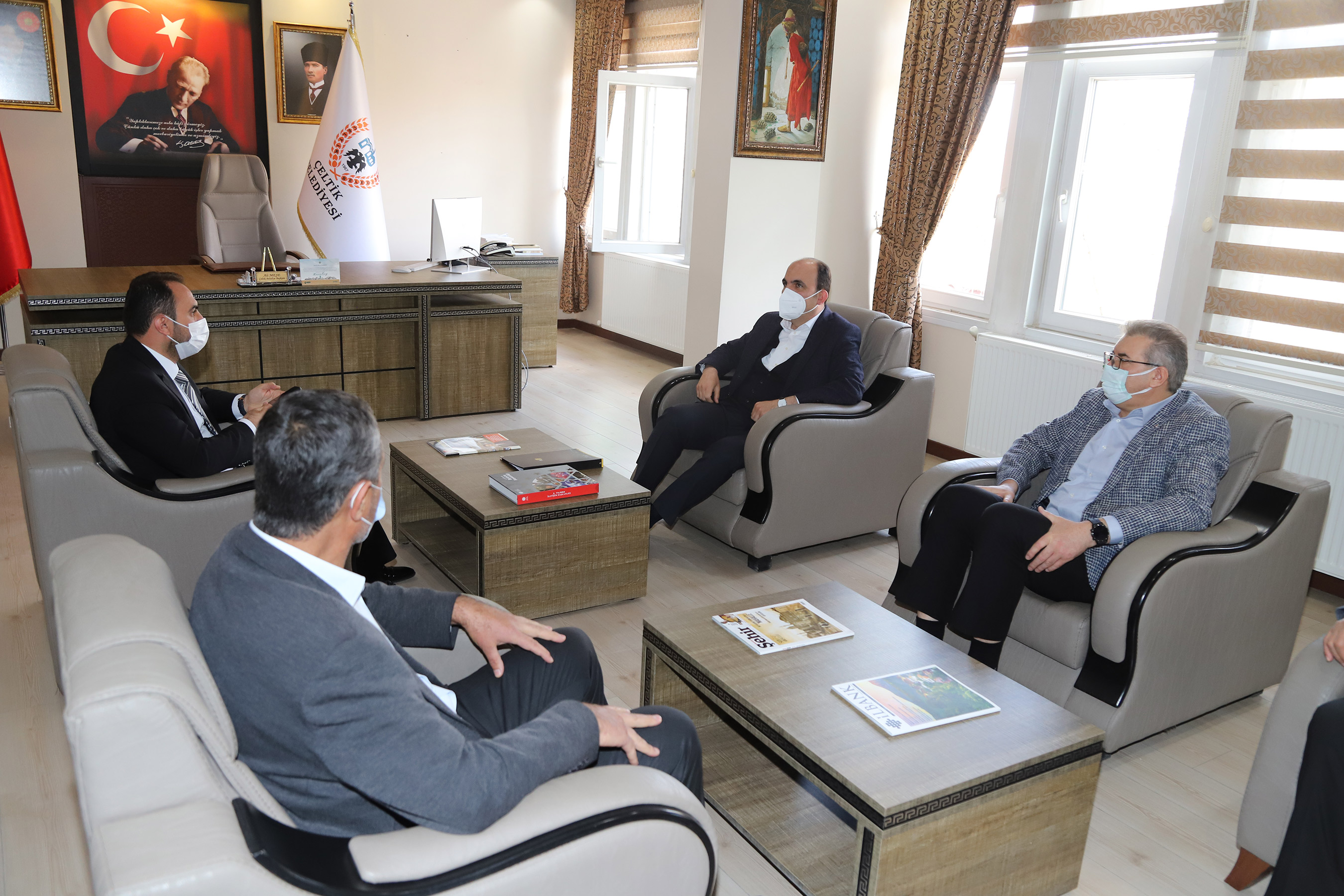 'İlçelerimiz İçin Önemli Projeleri Hayata Geçiriyoruz'