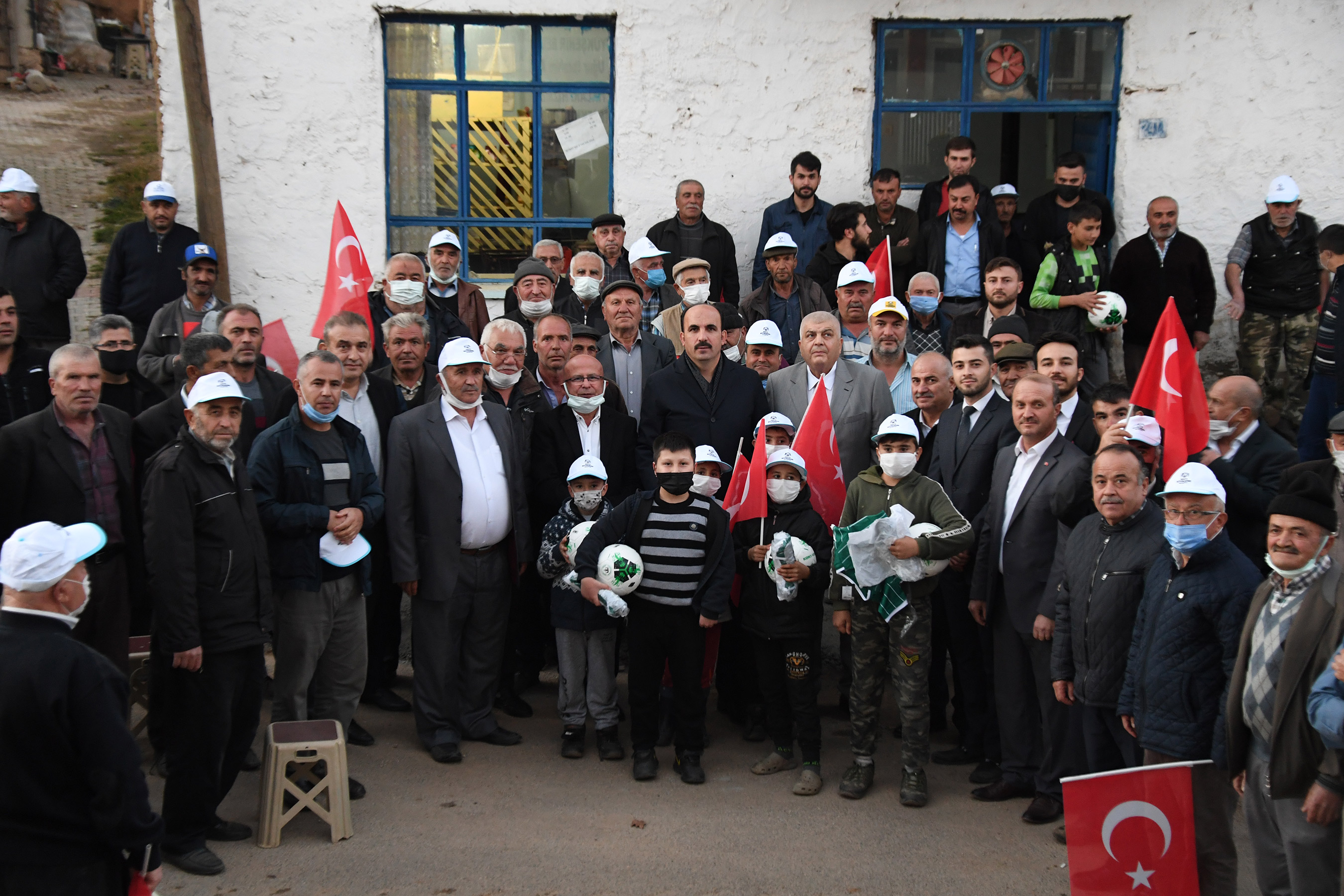Ilgın Bölge Kapalı Hayvan Pazarı Açıldı
