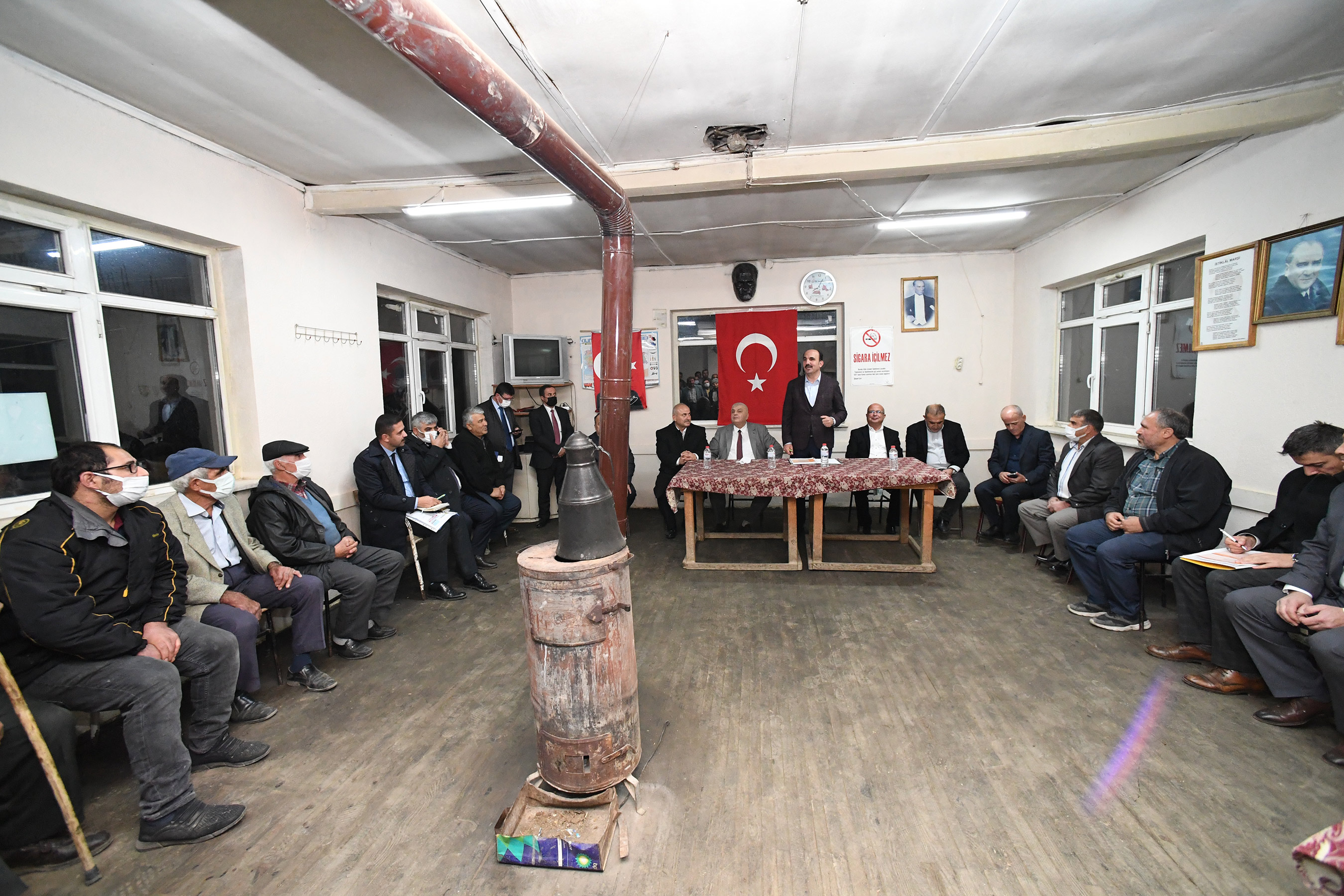 Ilgın Bölge Kapalı Hayvan Pazarı Açıldı