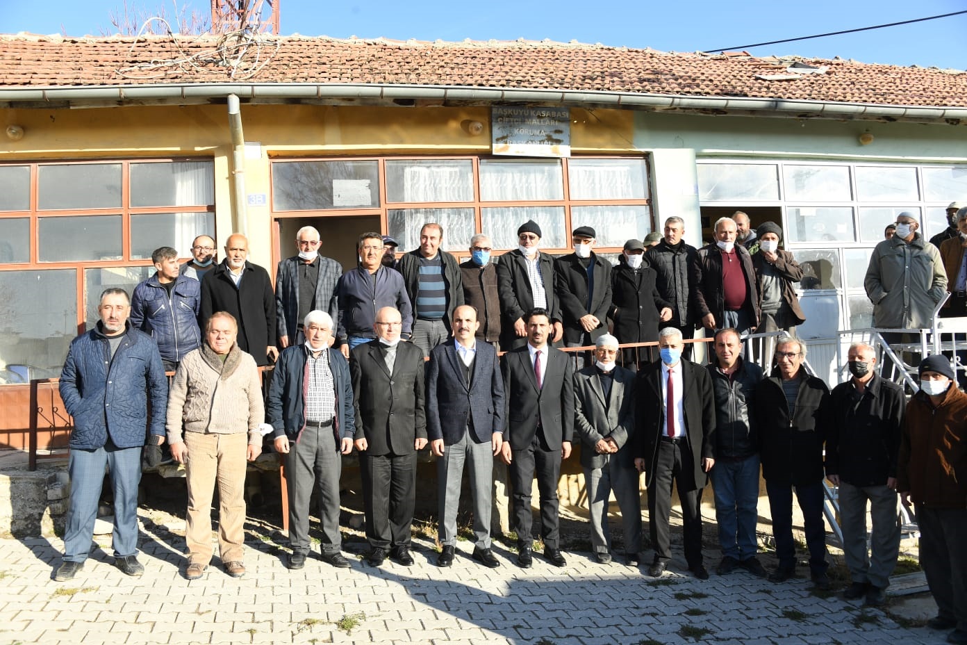 Başkan Altay Kadınhanı'nın Mahallelerinde Vatandaşlarla Buluştu