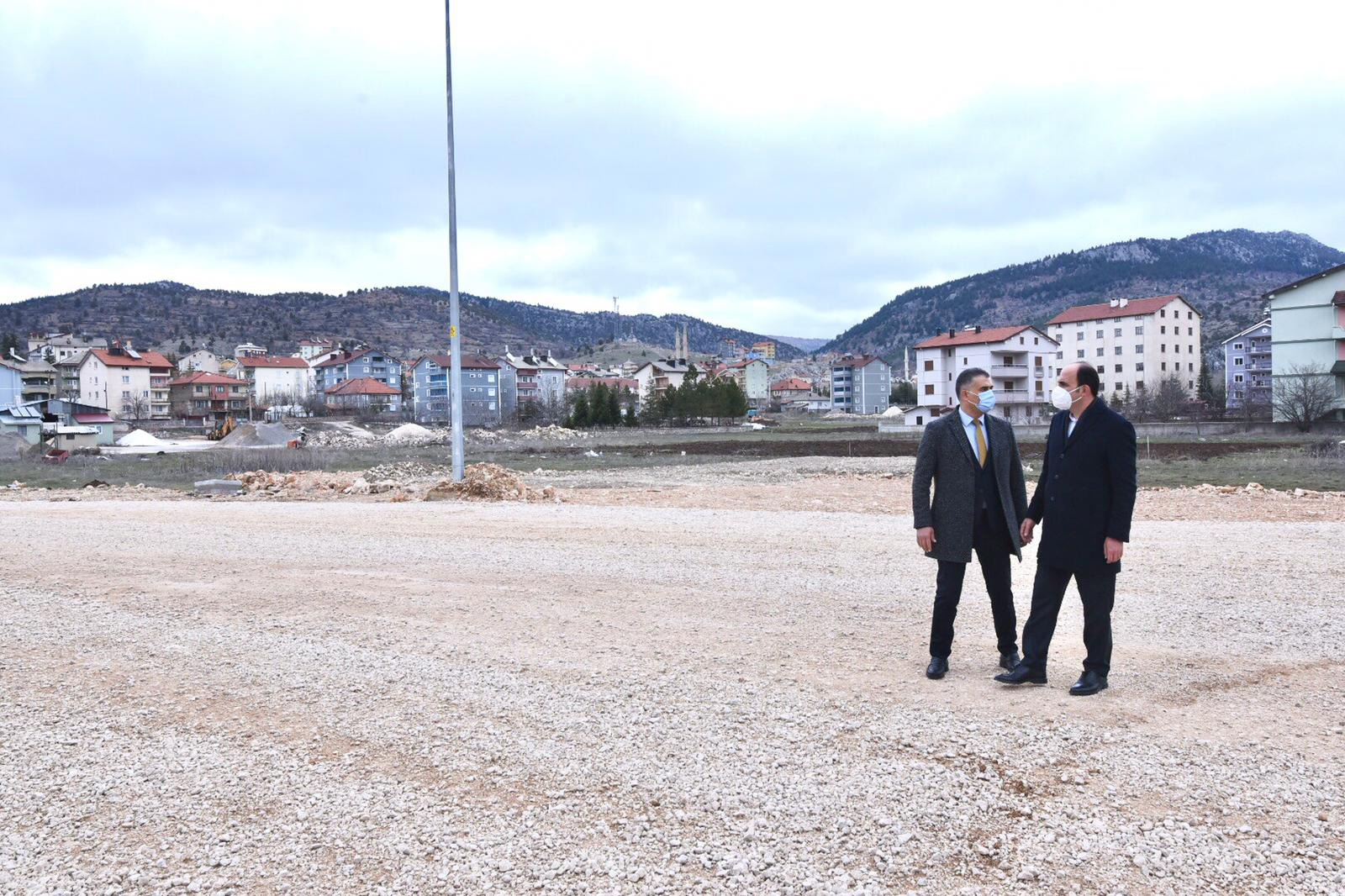 Huğlu ve Üzümlü Atık Su Arıtma Tesislerinin Temeli Atıldı 