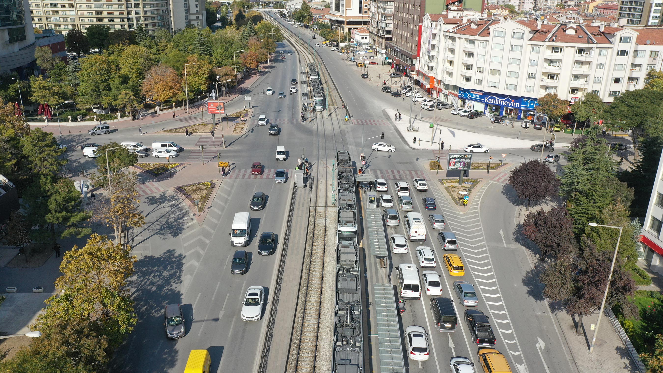 Konya Büyükşehir Kavşak Düzenlemeleriyle Trafiği Rahatlatıyor