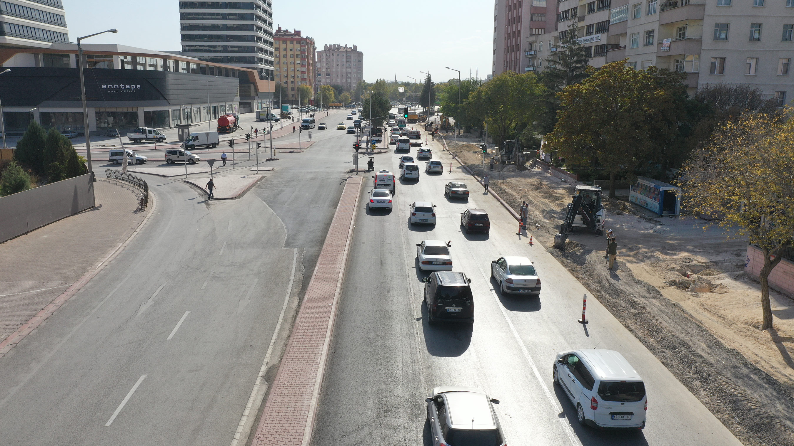 Konya Büyükşehir Kavşak Düzenlemeleriyle Trafiği Rahatlatıyor