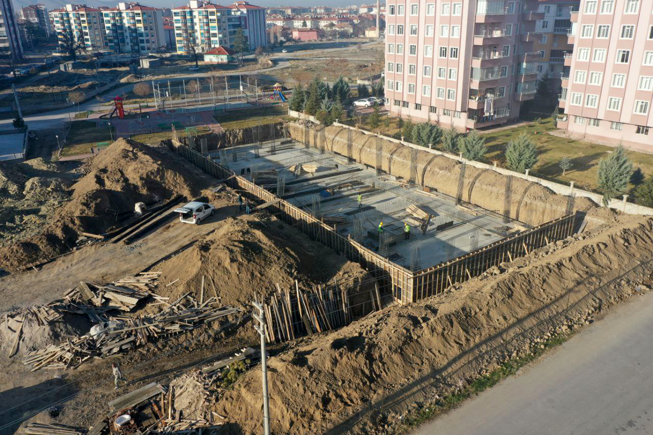 Konya Büyükşehir Ereğli'ye Yarı Olimpik Yüzme Havuzu Kazandırıyor