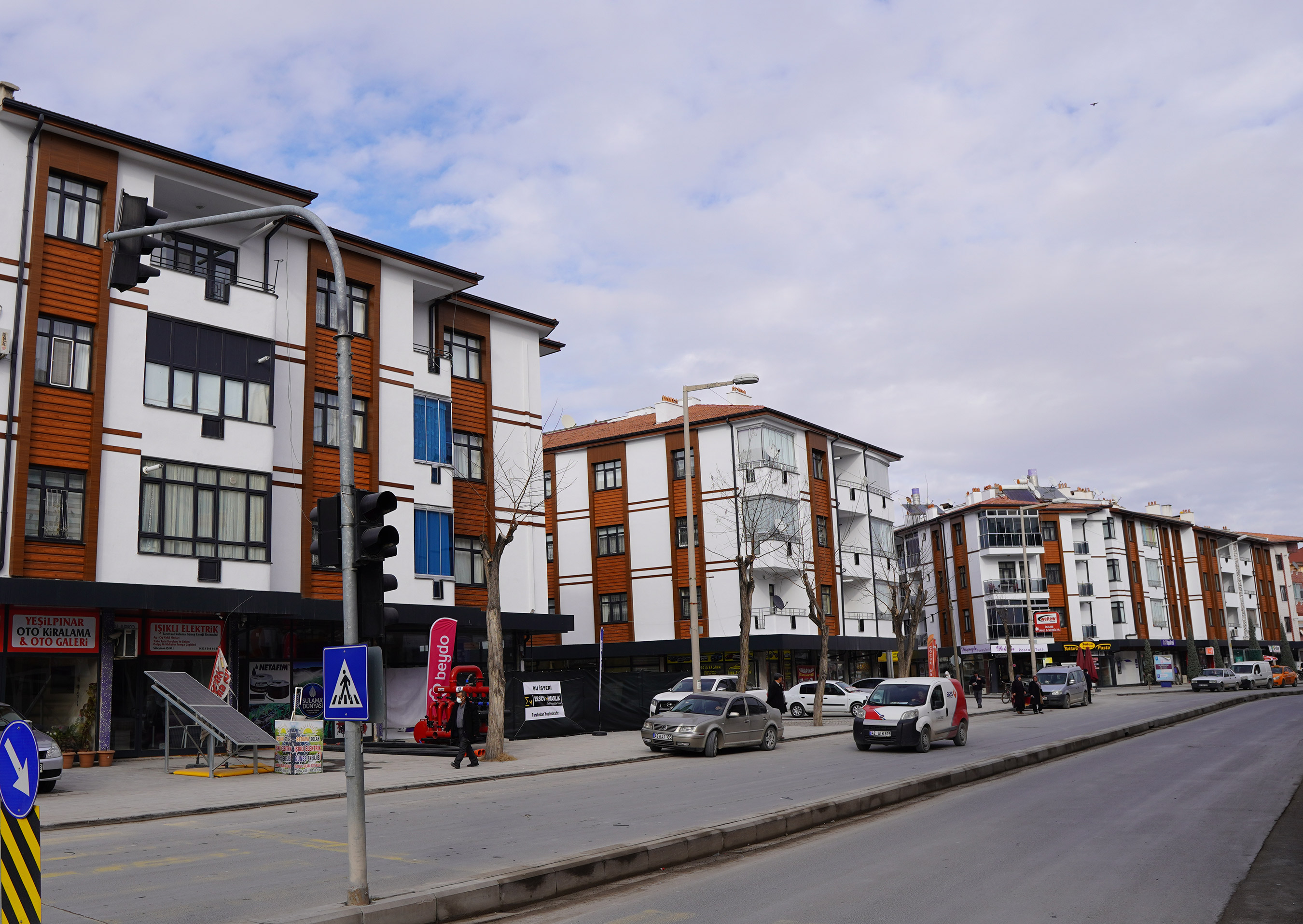 Başkan Altay:  'Karapınar'da 180 Dükkan, 80 Konutta Cephe Düzenlemesi Yapıyoruz'