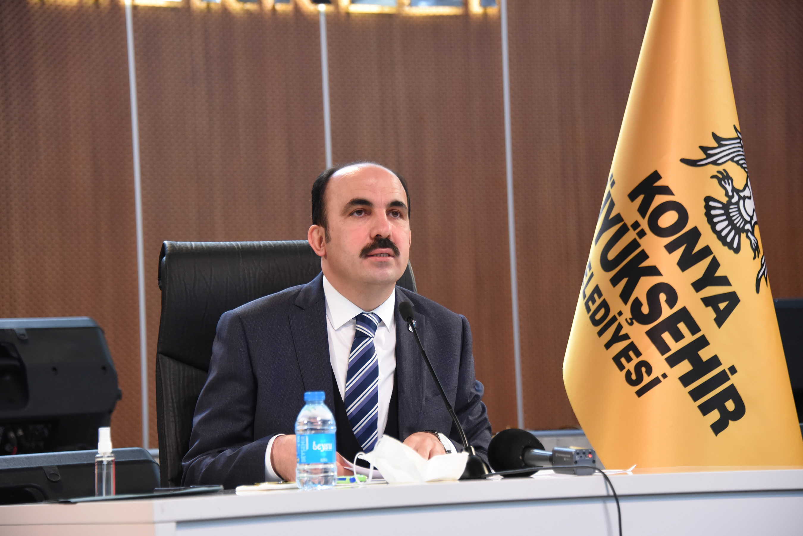 Başkan Altay Meclis Toplantısında Kadınlar Günü'nü Kutladı: 'Şehrimize Birlikte Hizmet Ediyoruz'