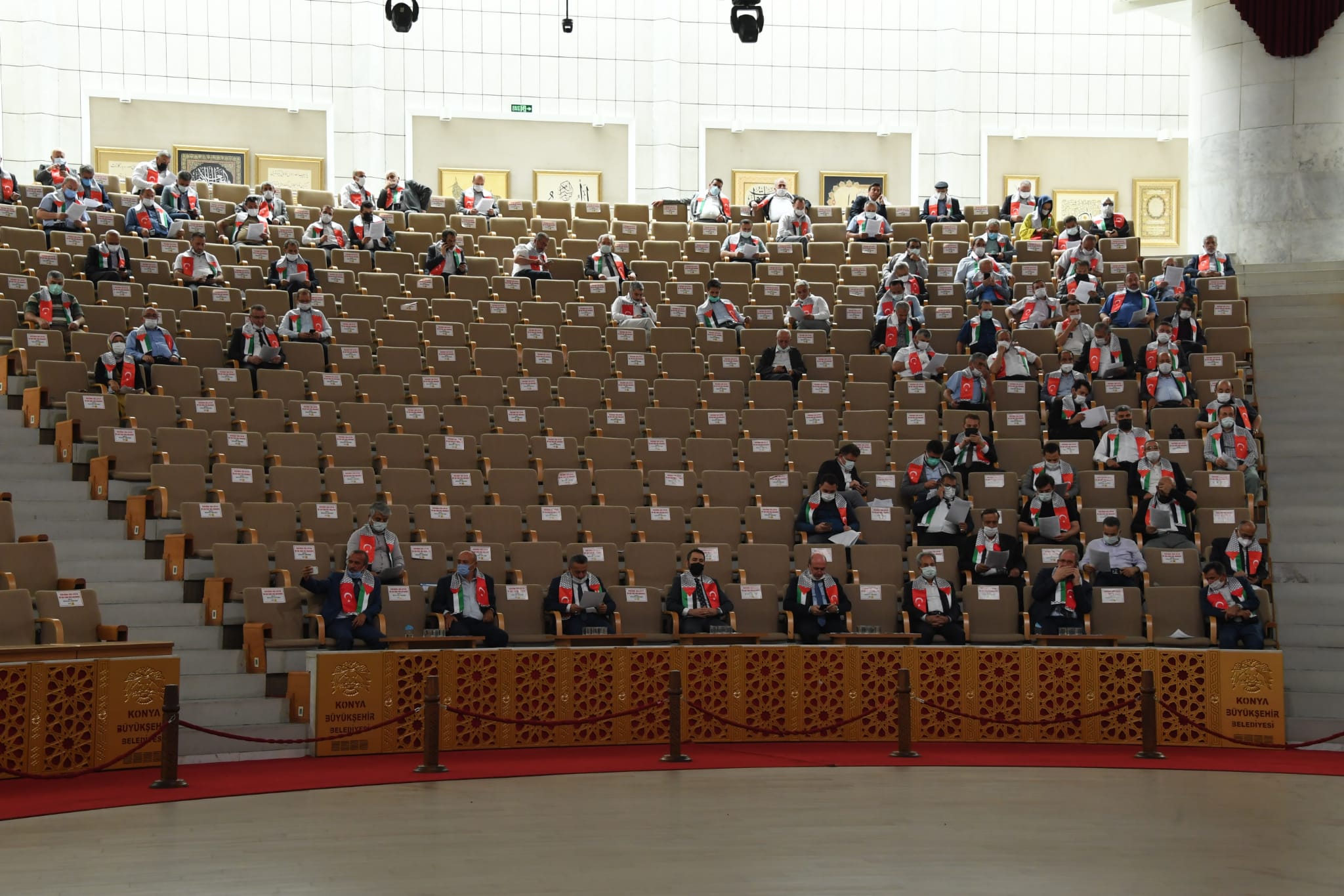 Konya Büyükşehir Meclisi Tüm Parti Gruplarıyla İsrail'i Kınadı