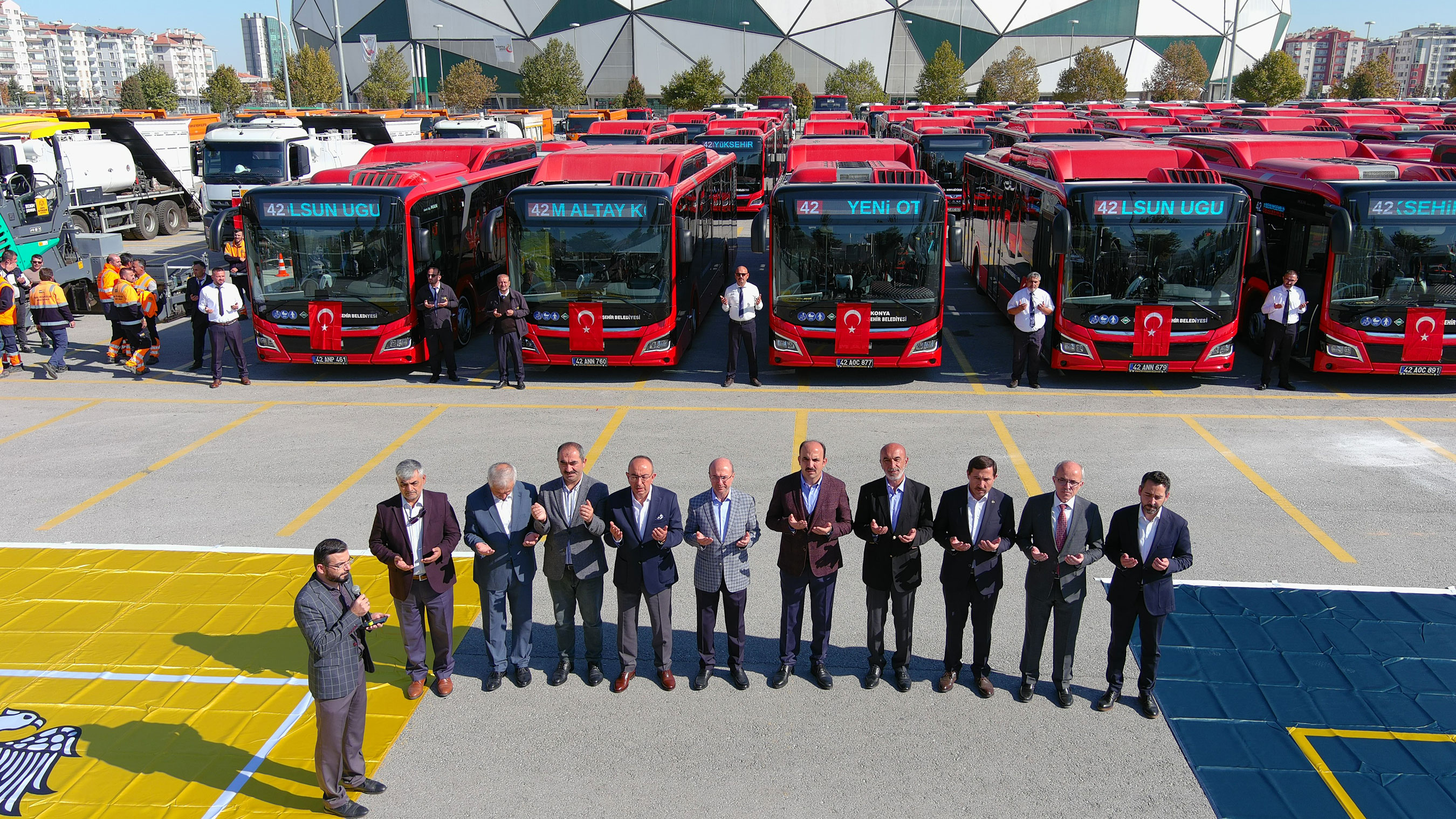 Başkan Altay Öz Kaynakla 664 Milyon Liraya Alınan 288 Aracın Tanıtımını Yaptı