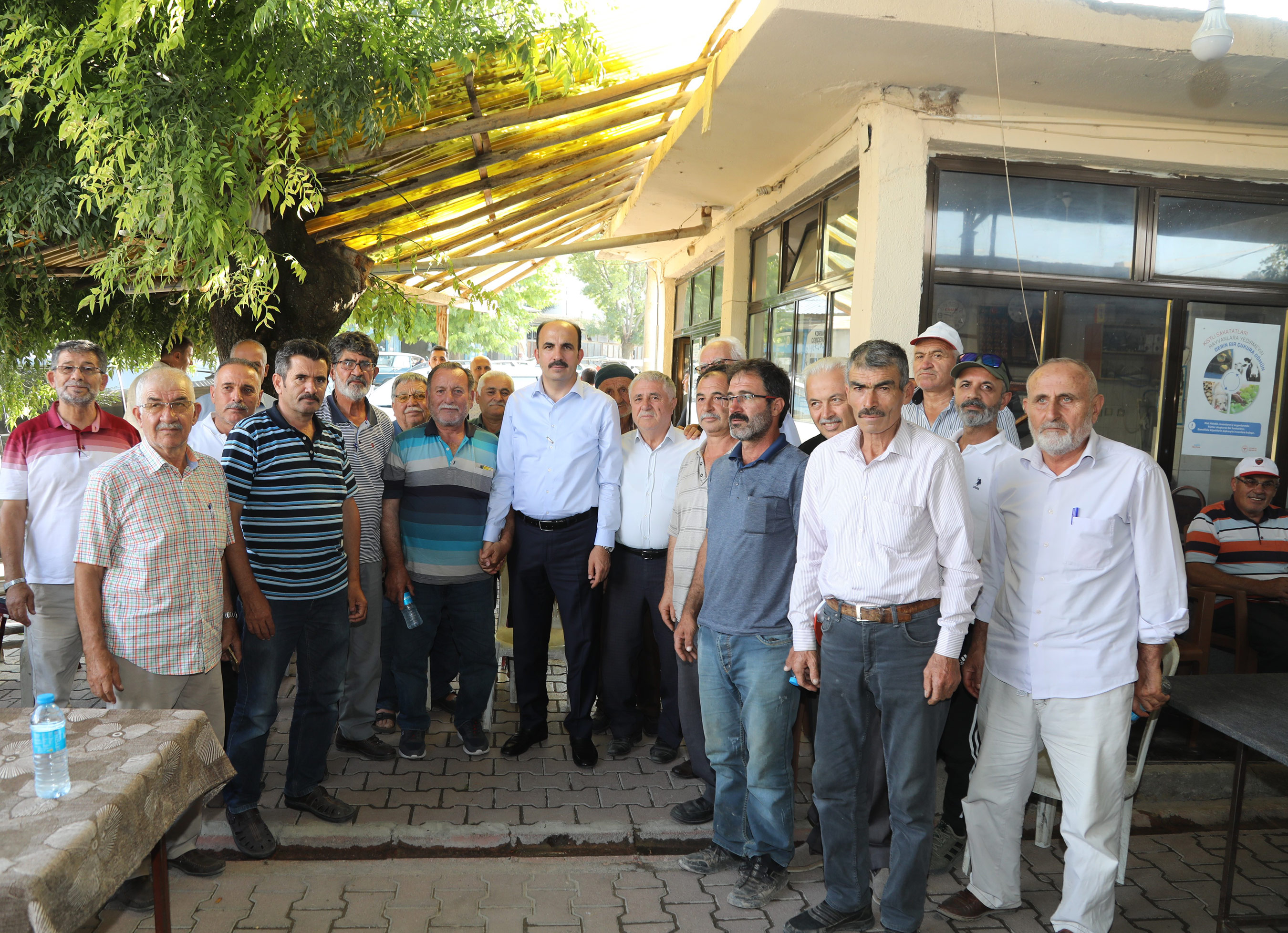 Başkan Altay Beyşehir'in Mahallelerinde Vatandaşlarla Buluştu