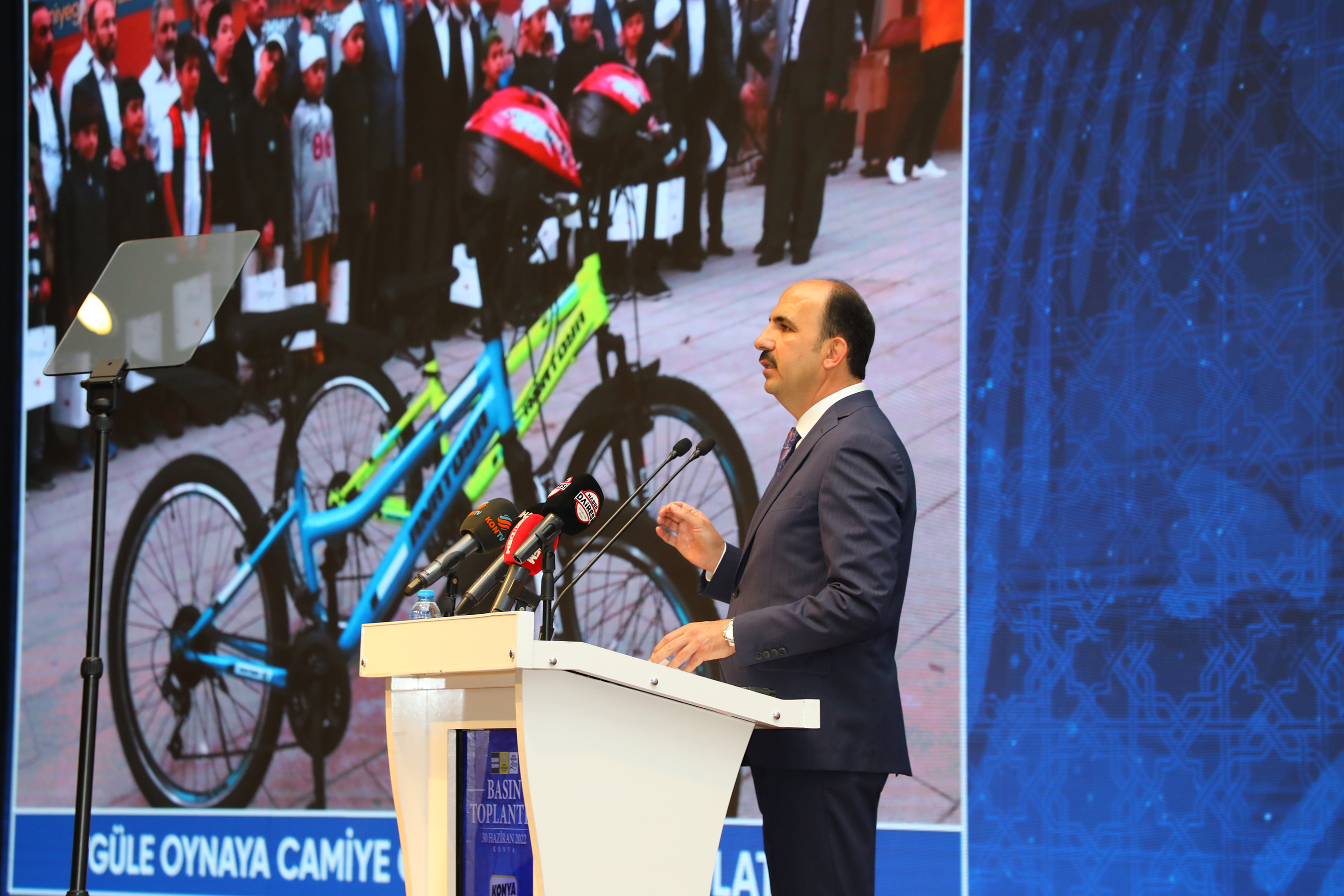 Başkan Altay: '2022'de 31 İlçemizdeki Yol Yatırımlarımız 1 Milyar 320 Milyon TL'