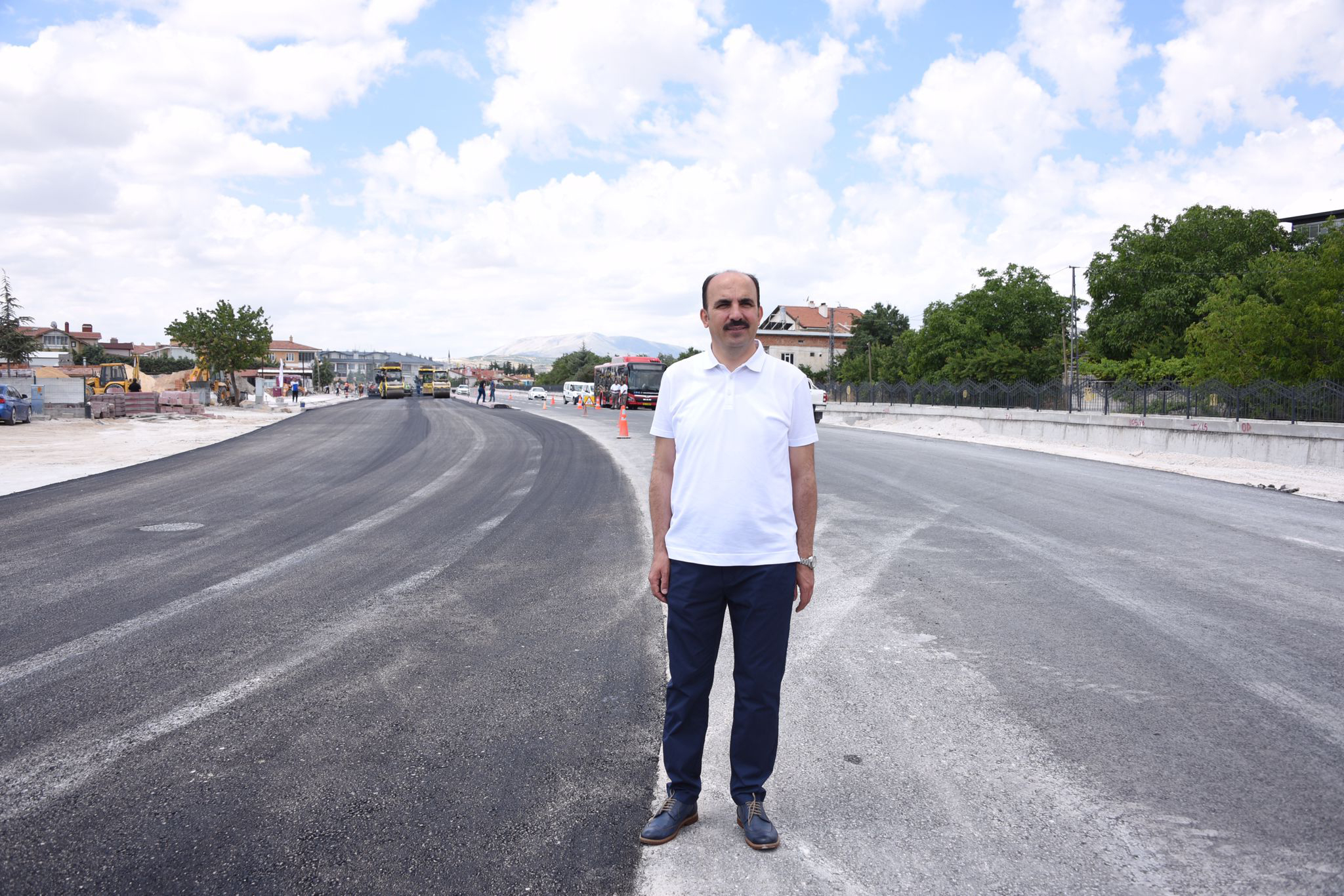 Başkan Altay: '2022'de 31 İlçemizdeki Yol Yatırımlarımız 1 Milyar 320 Milyon TL'