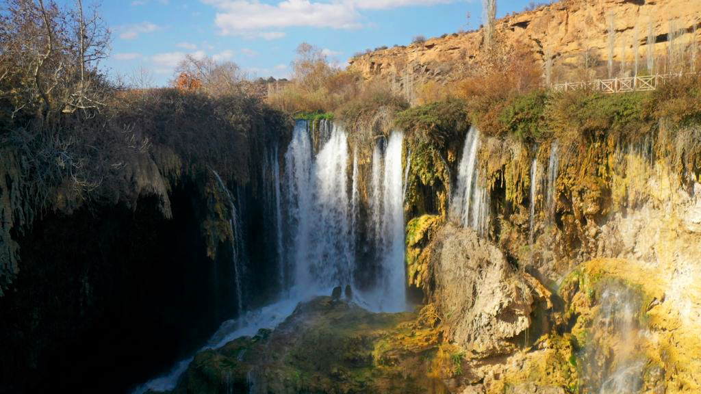 Başkan Altay: 'Yerköprü Şelalesi Ülke Turizmine Katkı Sağlayacak'