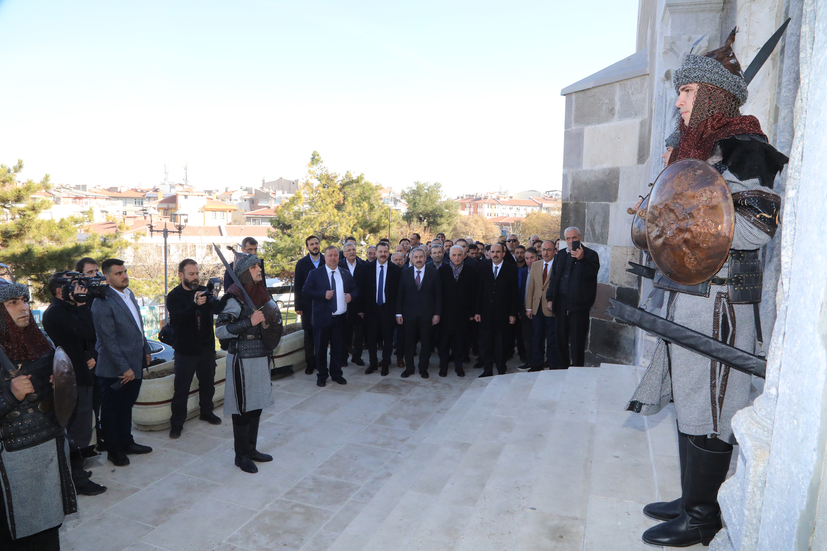 TDBB Yönetim Kurulu Üyeleri Konya Büyükşehir'in Örnek Hizmetlerini İnceledi 