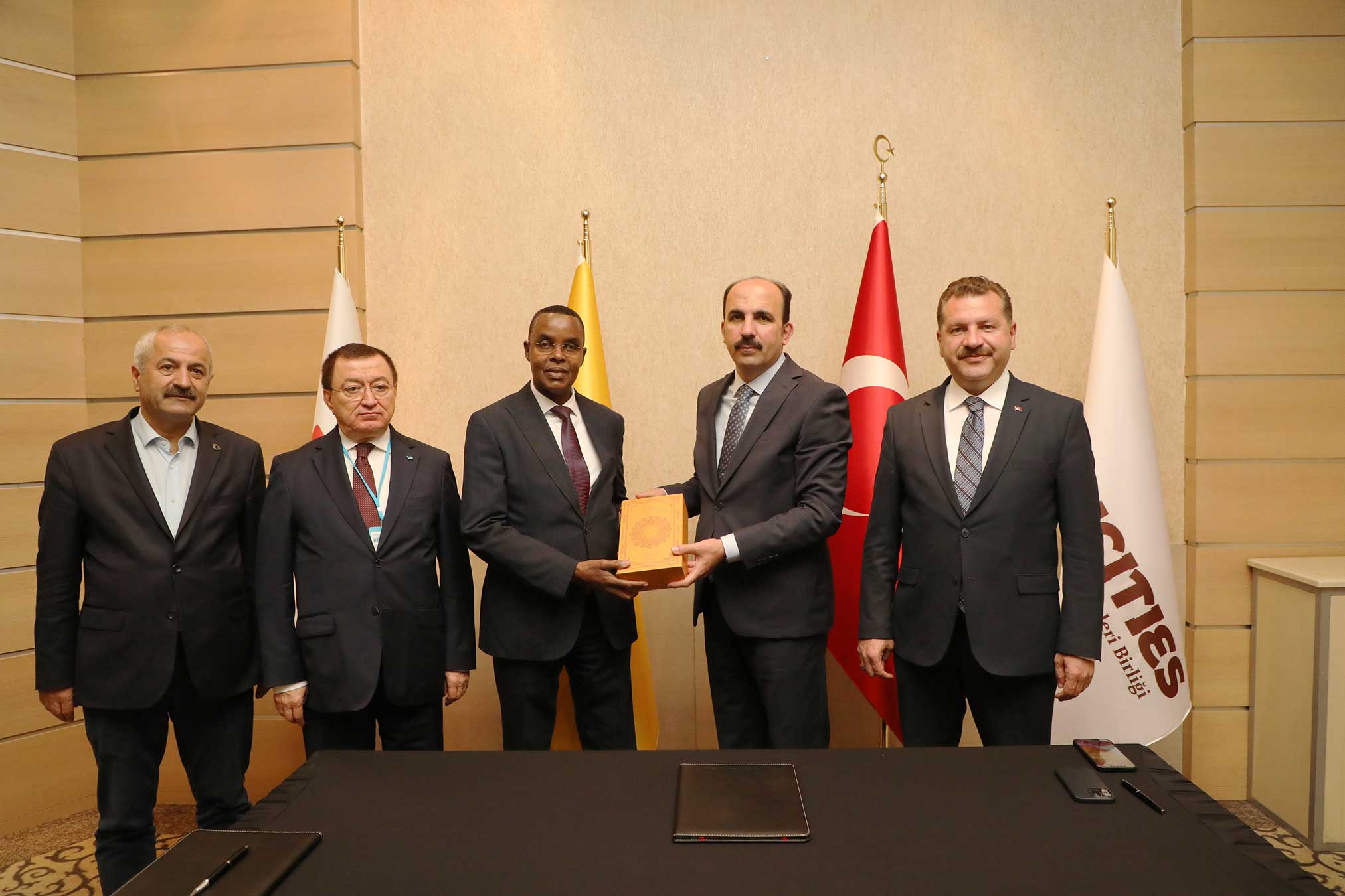 Konya ve Mogadişu Kardeş Oldu