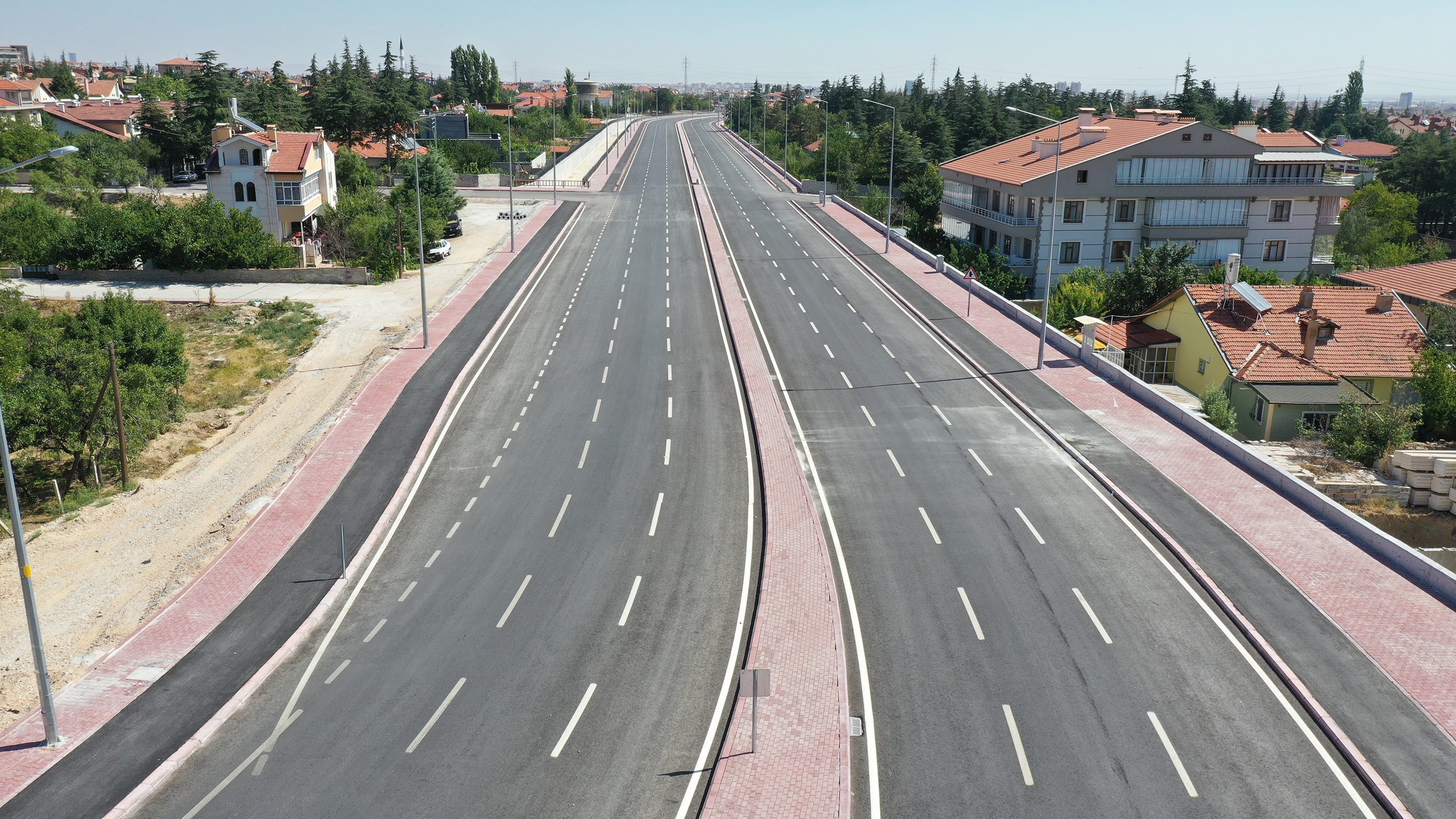 Abdülhamid Han Caddesi'nde 3. Etap Çalışmaları Sürüyor