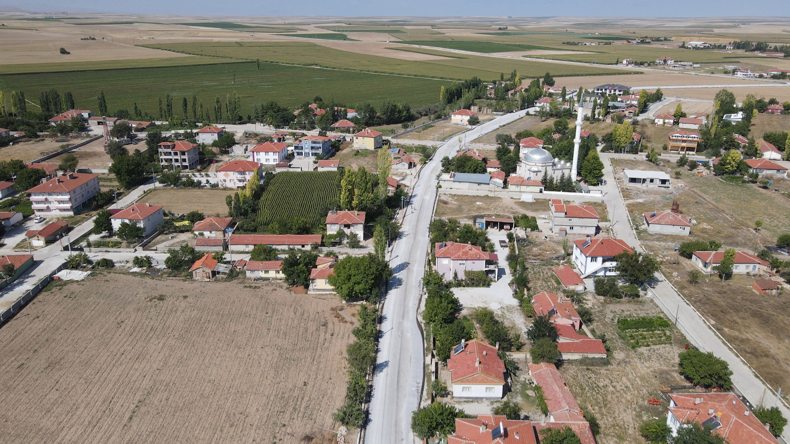 Konya Büyükşehir'den Çeltik'e 21,7 Kilometre Daha Mahalle Yolu 