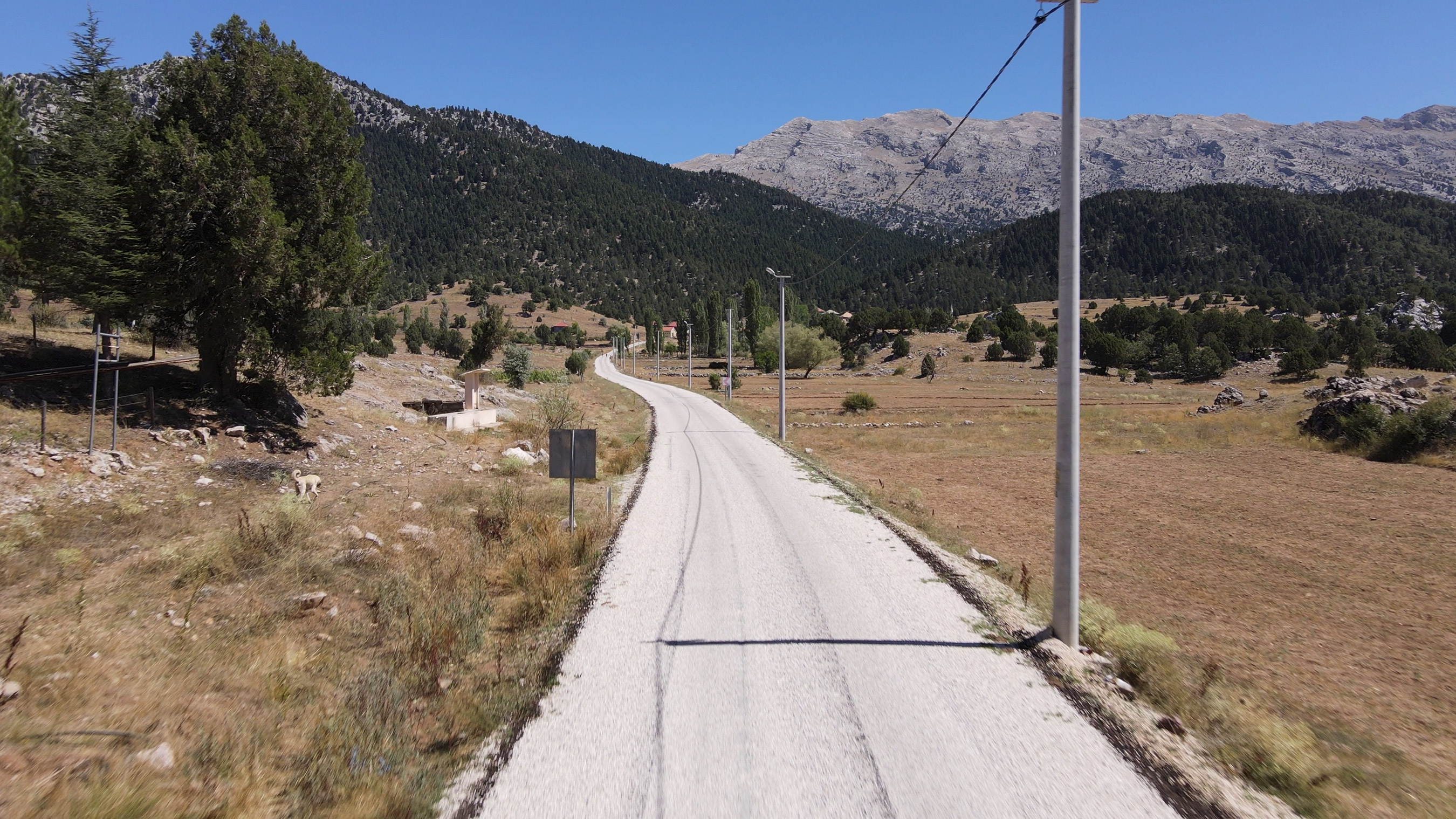 Konya Büyükşehir Bu Yıl Derebucak'a 13,4 Km Mahalle Yolu Kazandırdı