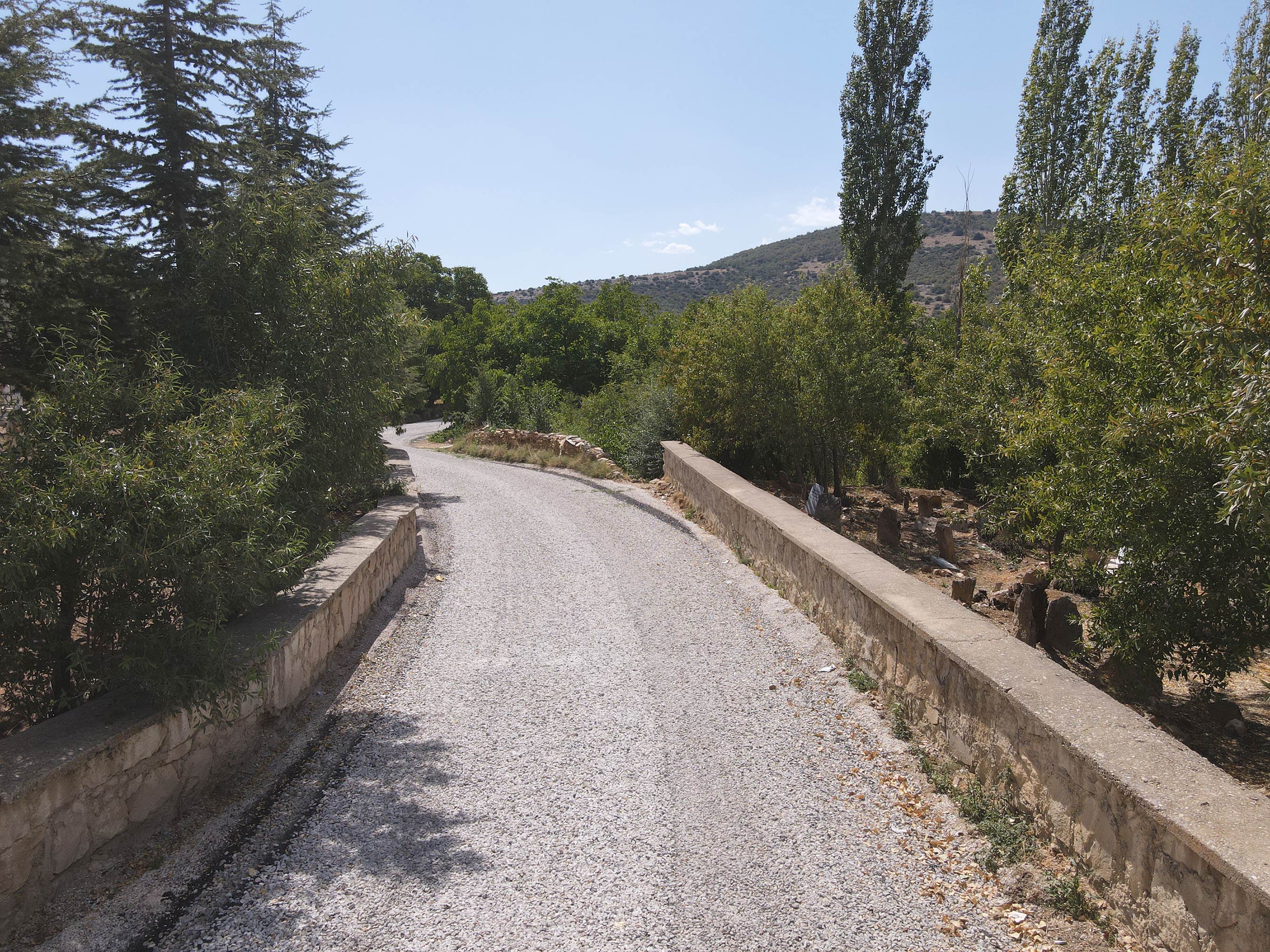 Konya Büyükşehir Hüyük'e 40.2 Km Daha Mahalle Yolu Kazandırdı