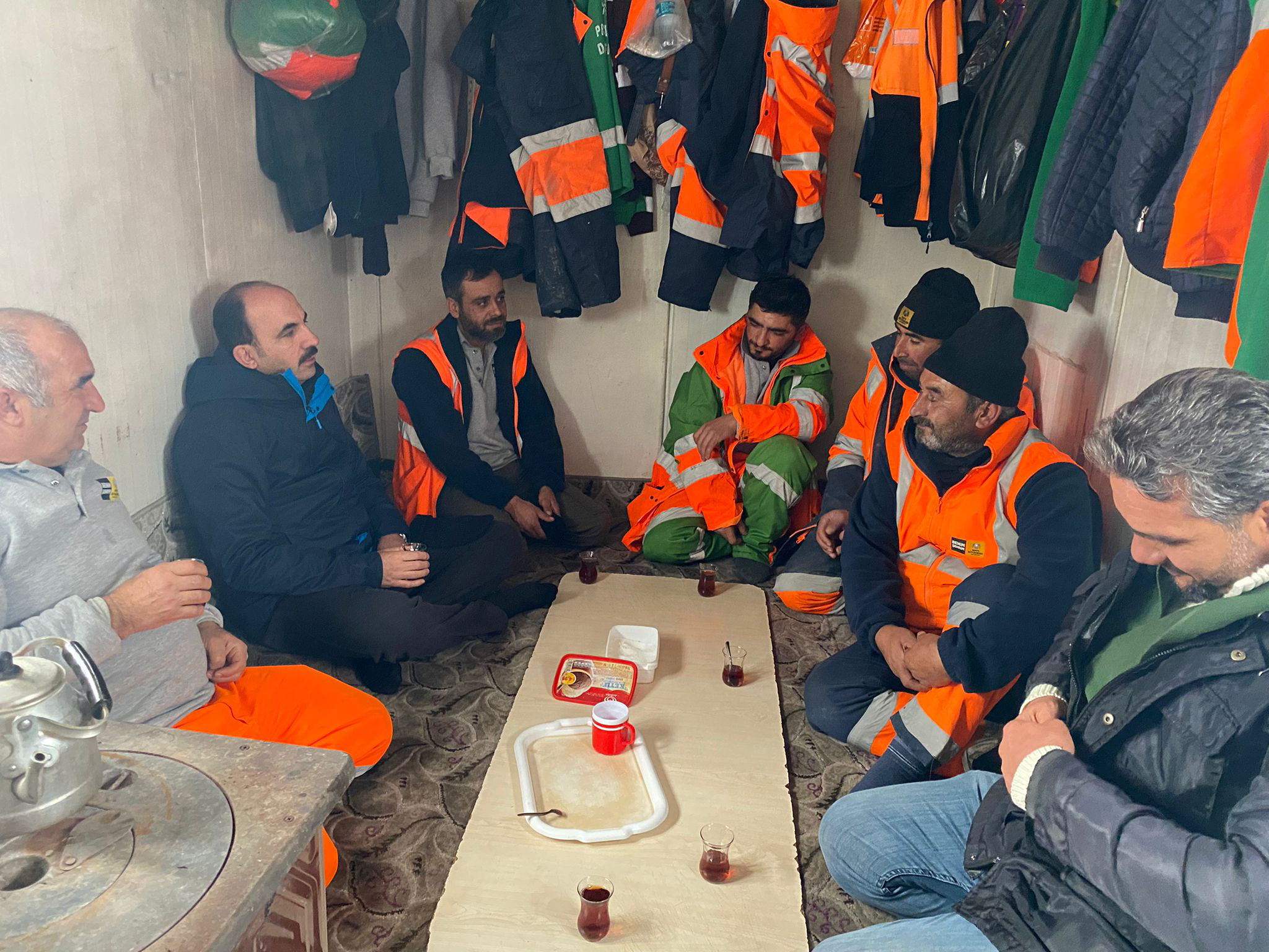 Konya Büyükşehir 31 İlçede Yolları Açık Tutmak İçin Yoğun Mesai Harcıyor